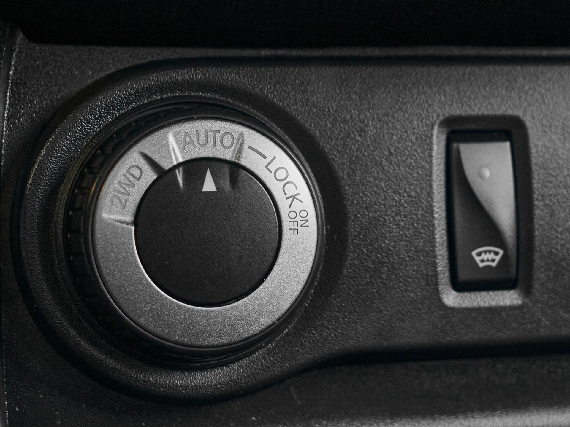 Купить Renault Duster 1.6 MT (114 л.с.) 4WD, 2020 в Екатеренбурге