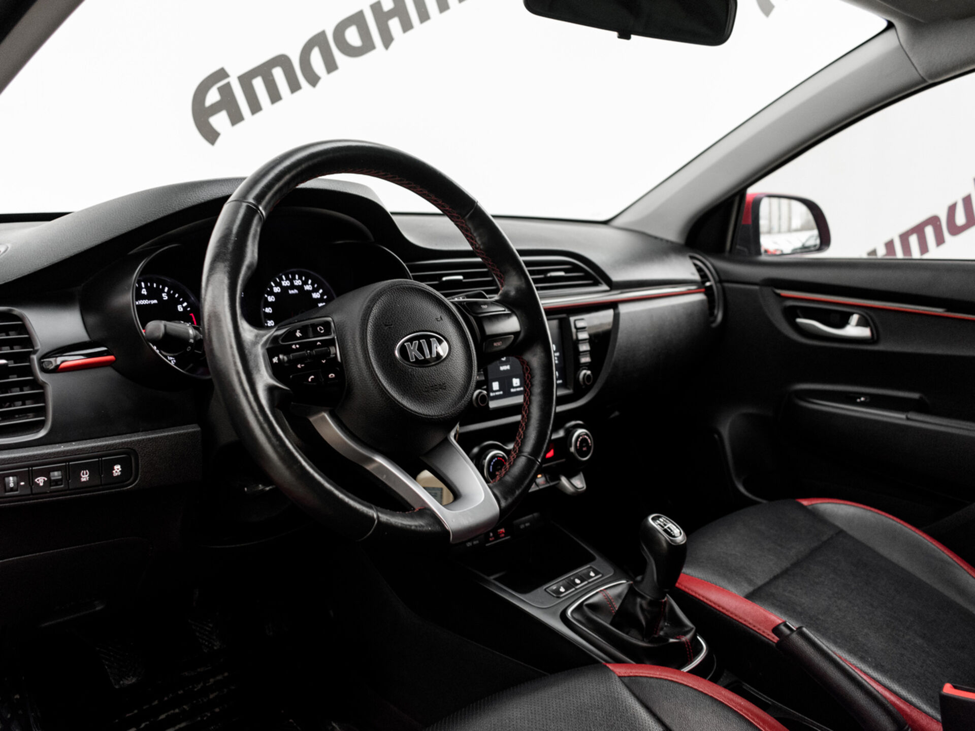 Купить Kia Rio 1.6 MT (123 л.с.), 2019 в Екатеренбурге