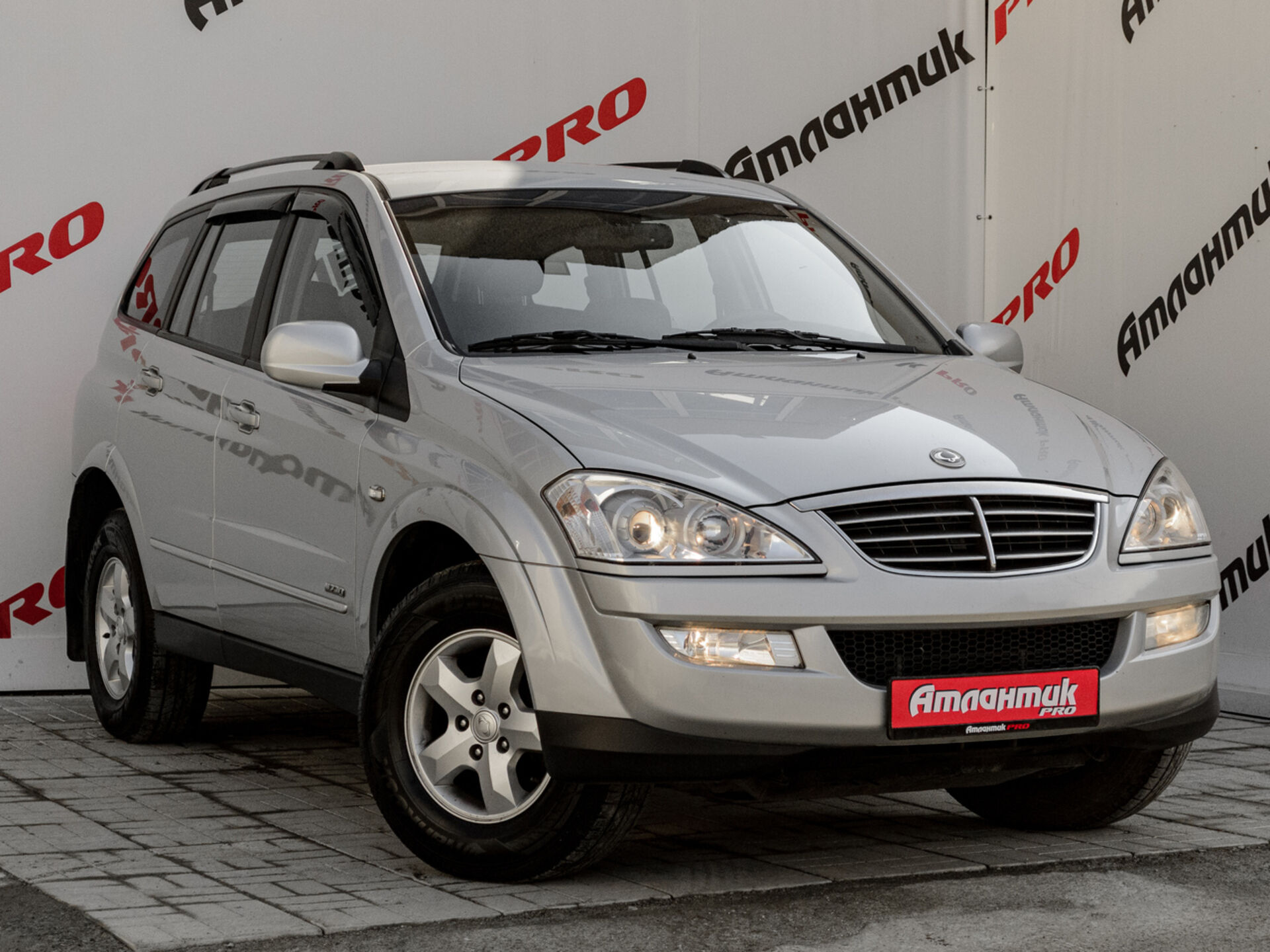 Купить SsangYong Kyron 6-speed 2.3 AT (150 л.с.) 4WD, 2014 в Екатеренбурге