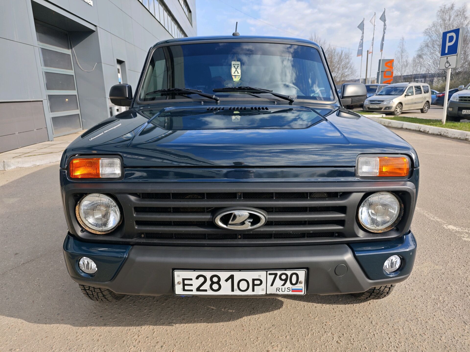 photo-1