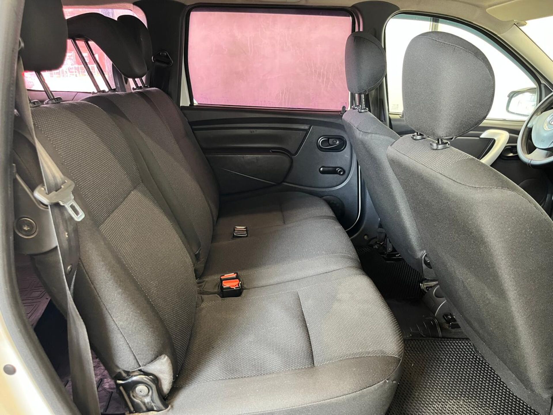 Lada Largus Classic (5 мест Air conditioner) 2018 г.в., 252 386 км.