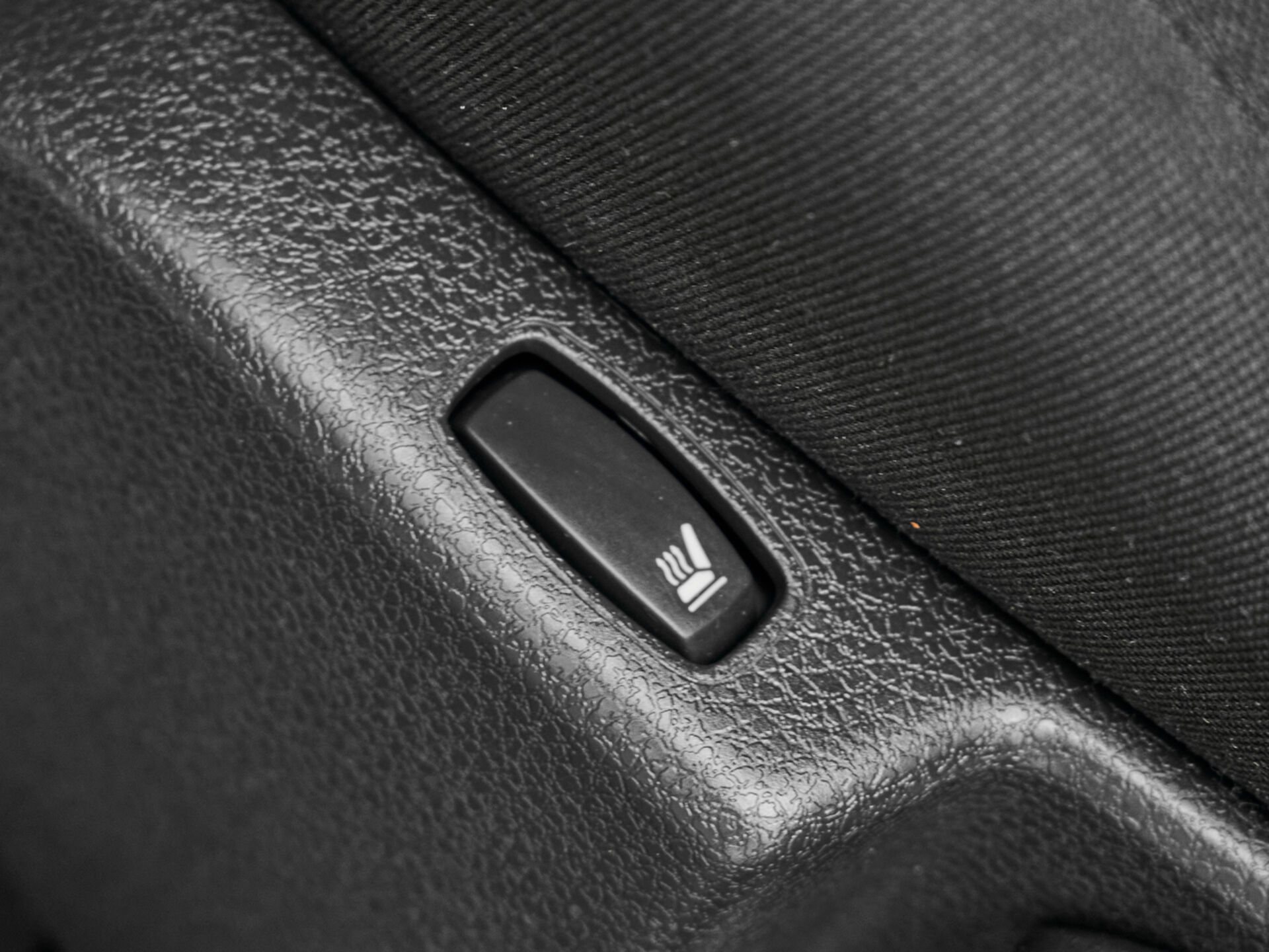 Купить Renault Sandero Stepway 1.6 MT (113 л.с.), 2018 в Екатеренбурге