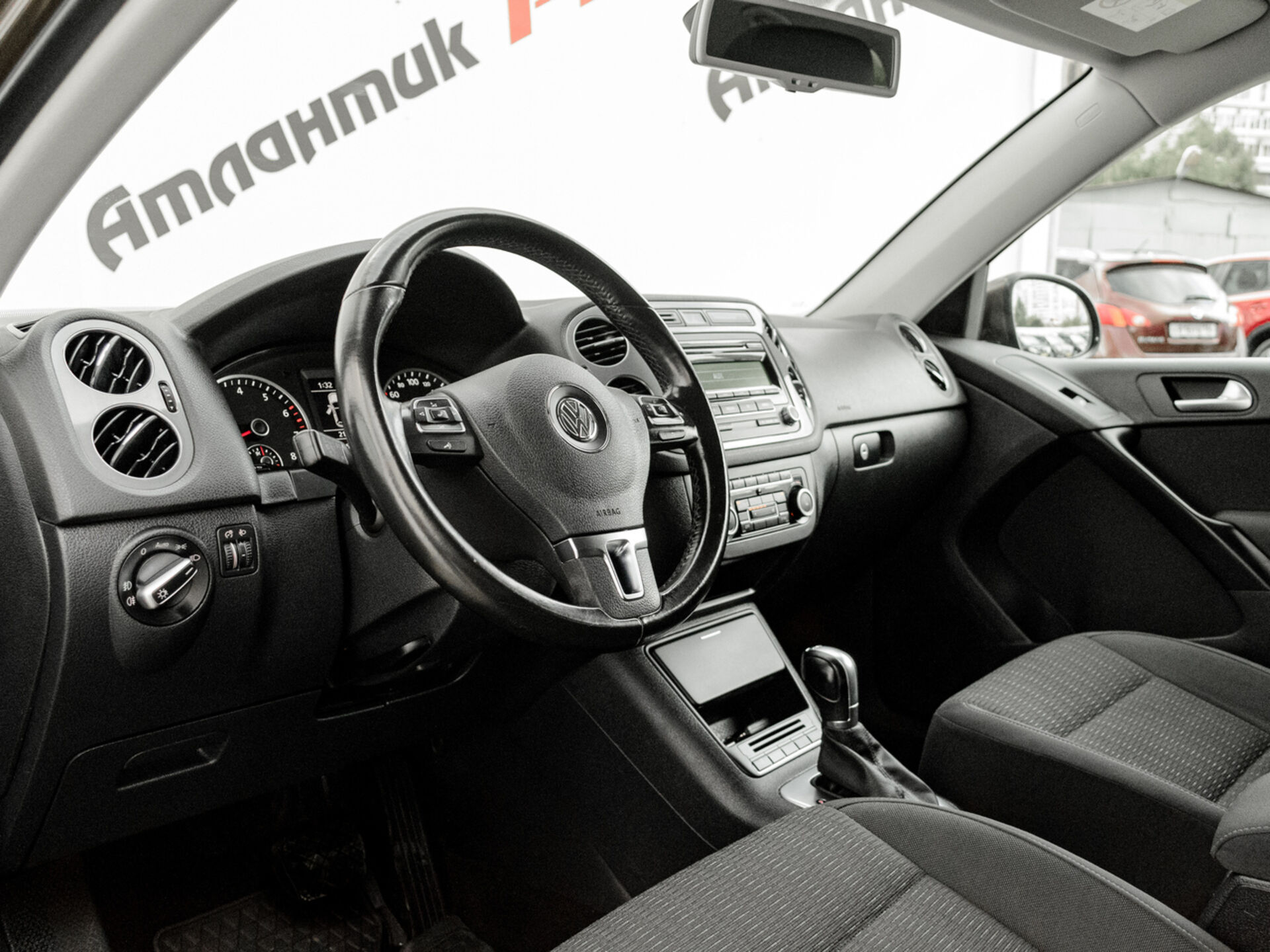 Купить Volkswagen Tiguan 1.4 AMT (150 л.с.), 2015 в Екатеренбурге