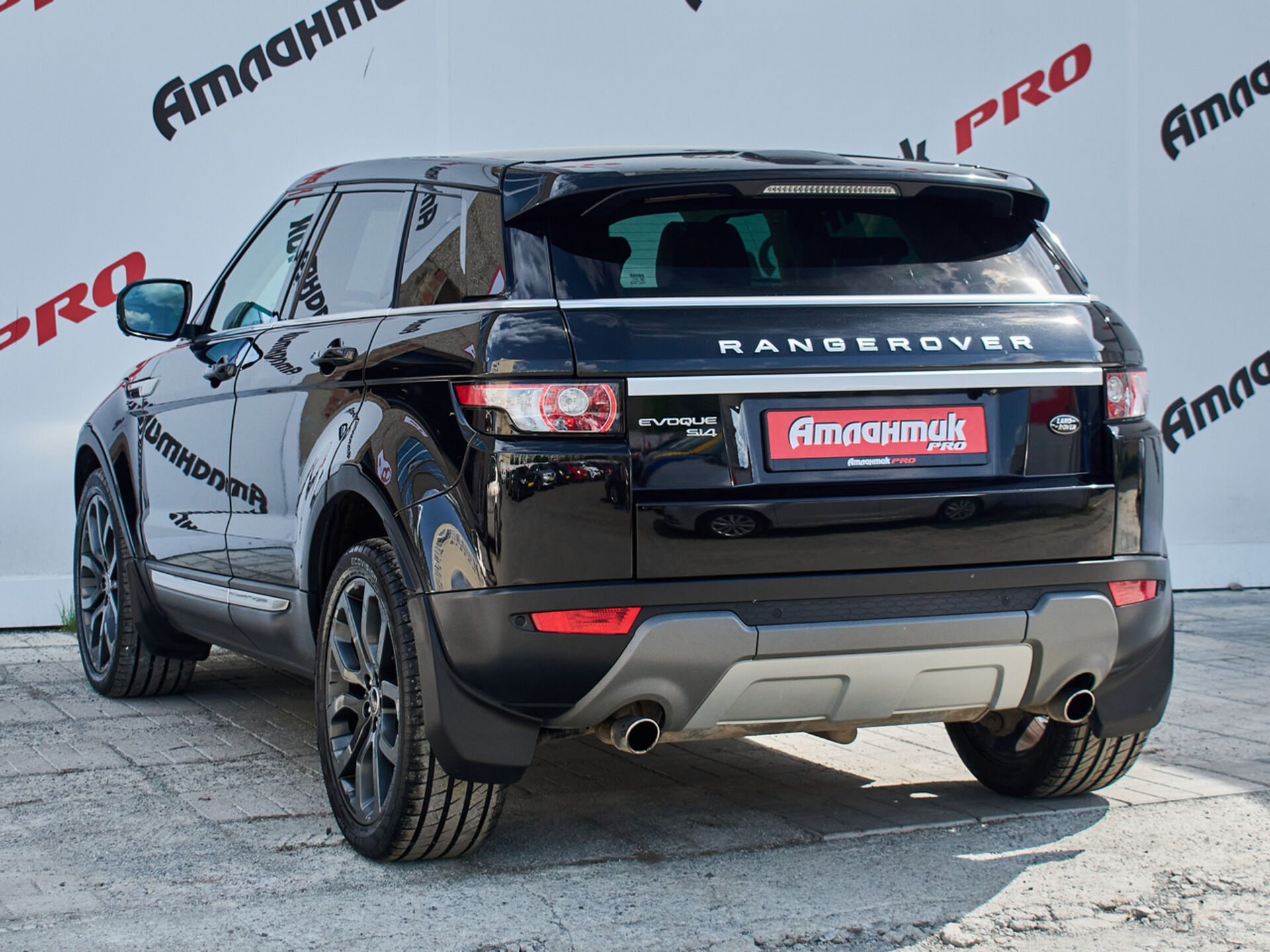 Купить Land Rover Range Rover Evoque 6-speed 2.0 AT (240 л.с.) 4WD, 2013 в Екатеренбурге