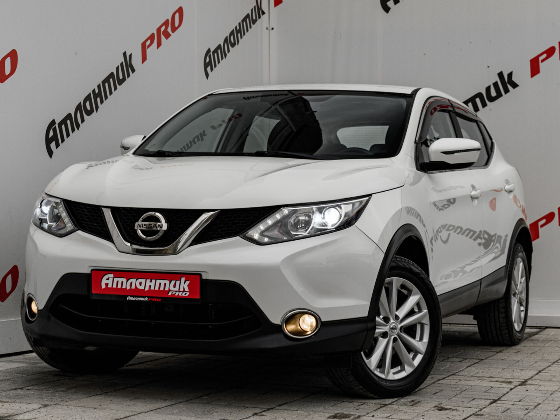 Купить Nissan Qashqai 2.0 CVT (144 л.с.) 4WD, 2018 в Екатеренбурге