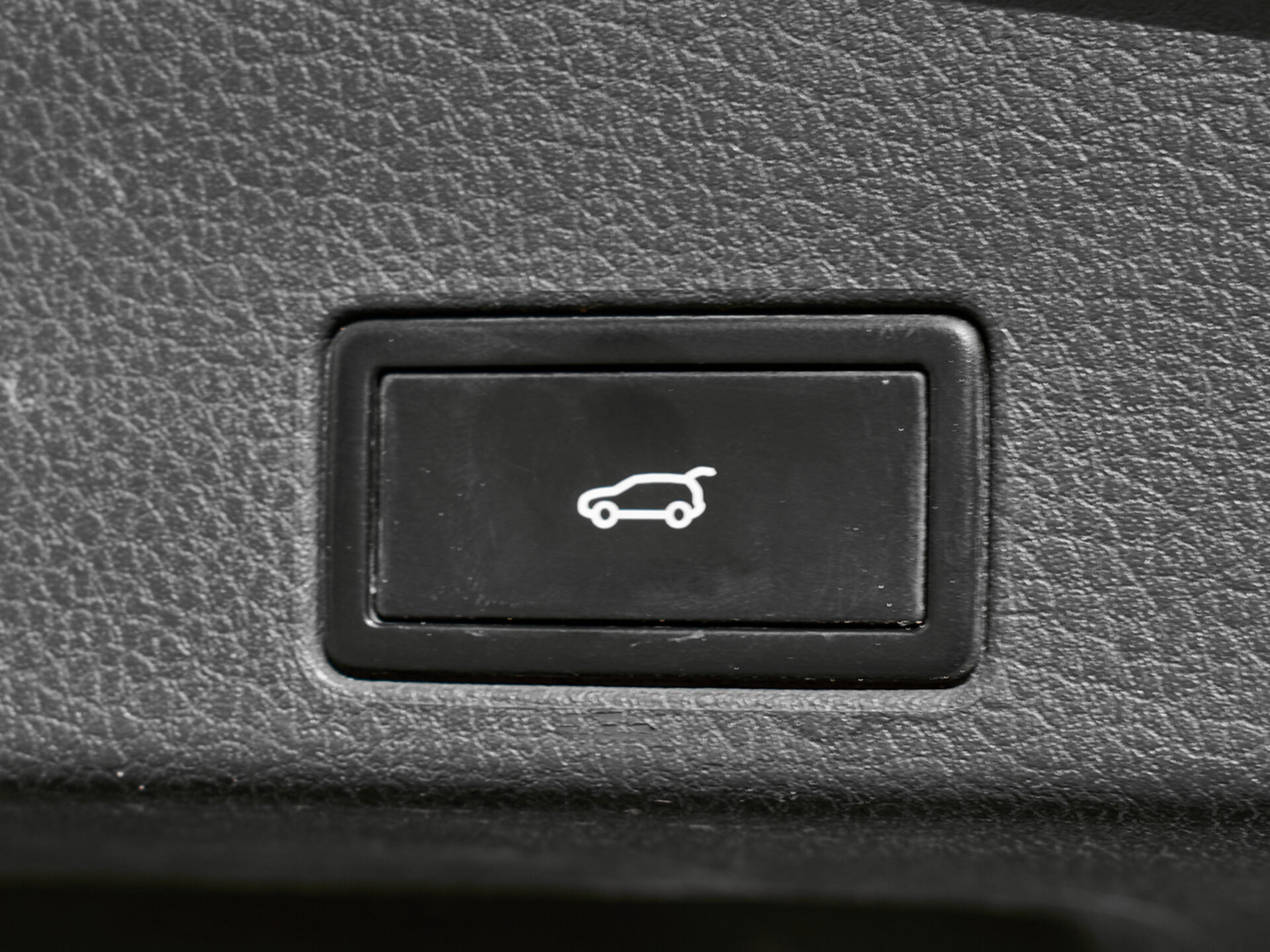 Купить Volkswagen Touareg 3.0d AT (204 л.с.) 4WD, 2011 в Екатеренбурге