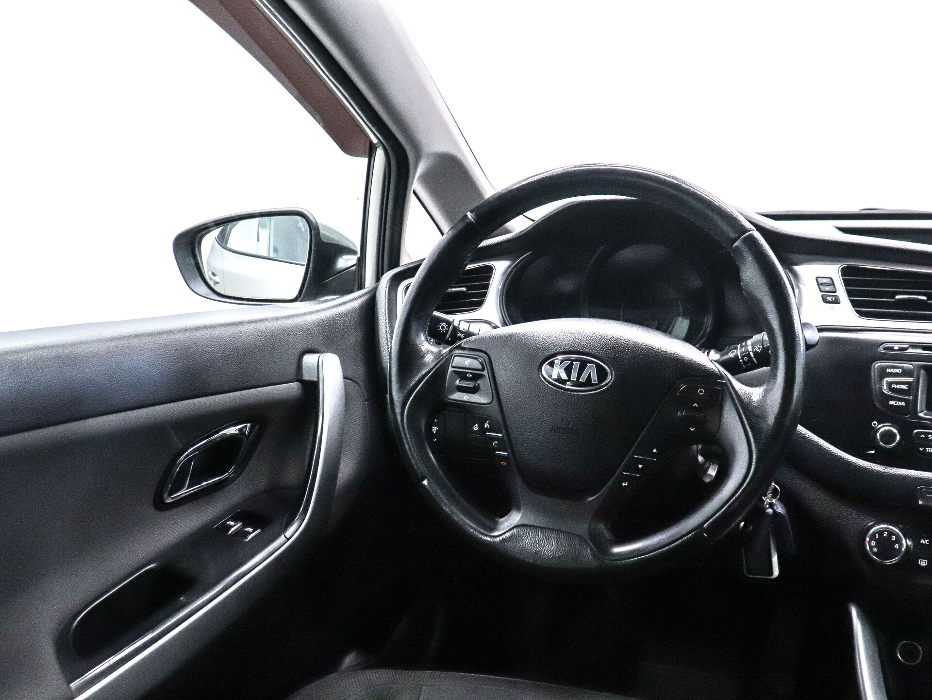 Kia Ceed 2015 16