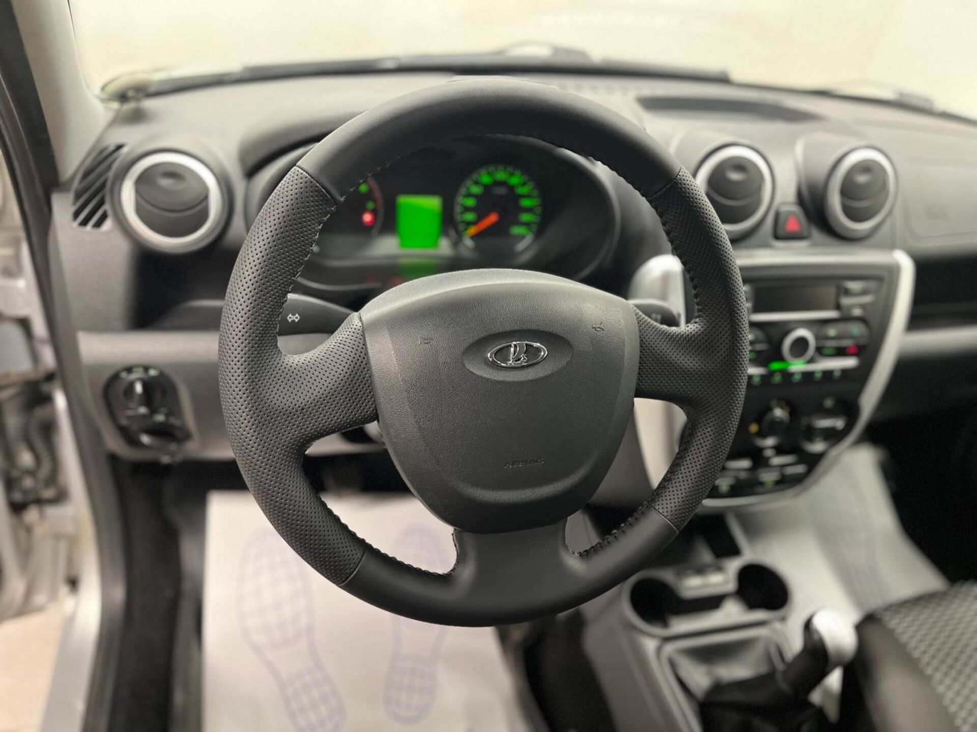 Lada Granta Comfort 21901-51-23R 2018 г.в., 214 000 км.