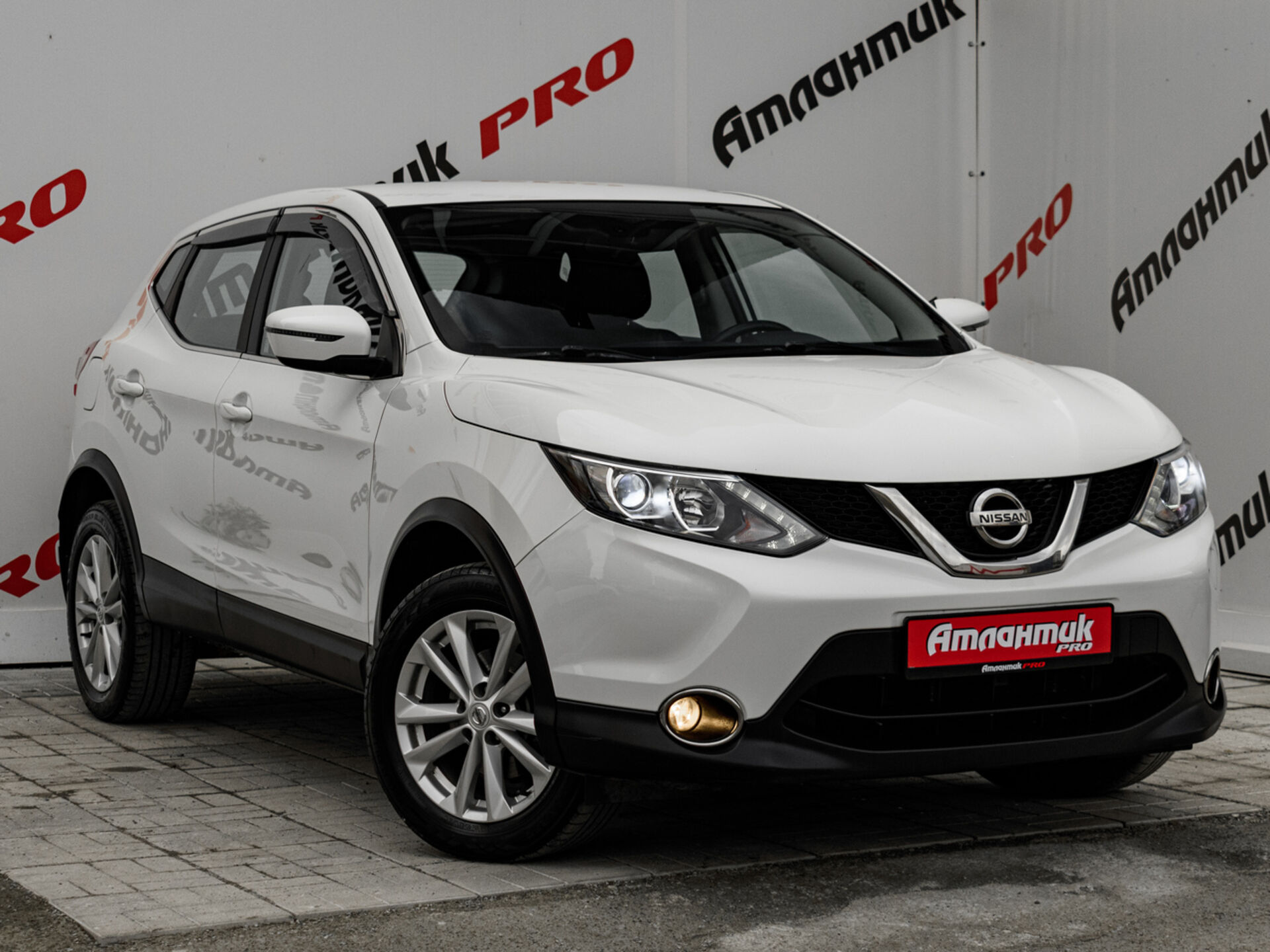 Купить Nissan Qashqai 2.0 CVT (144 л.с.) 4WD, 2018 в Екатеренбурге