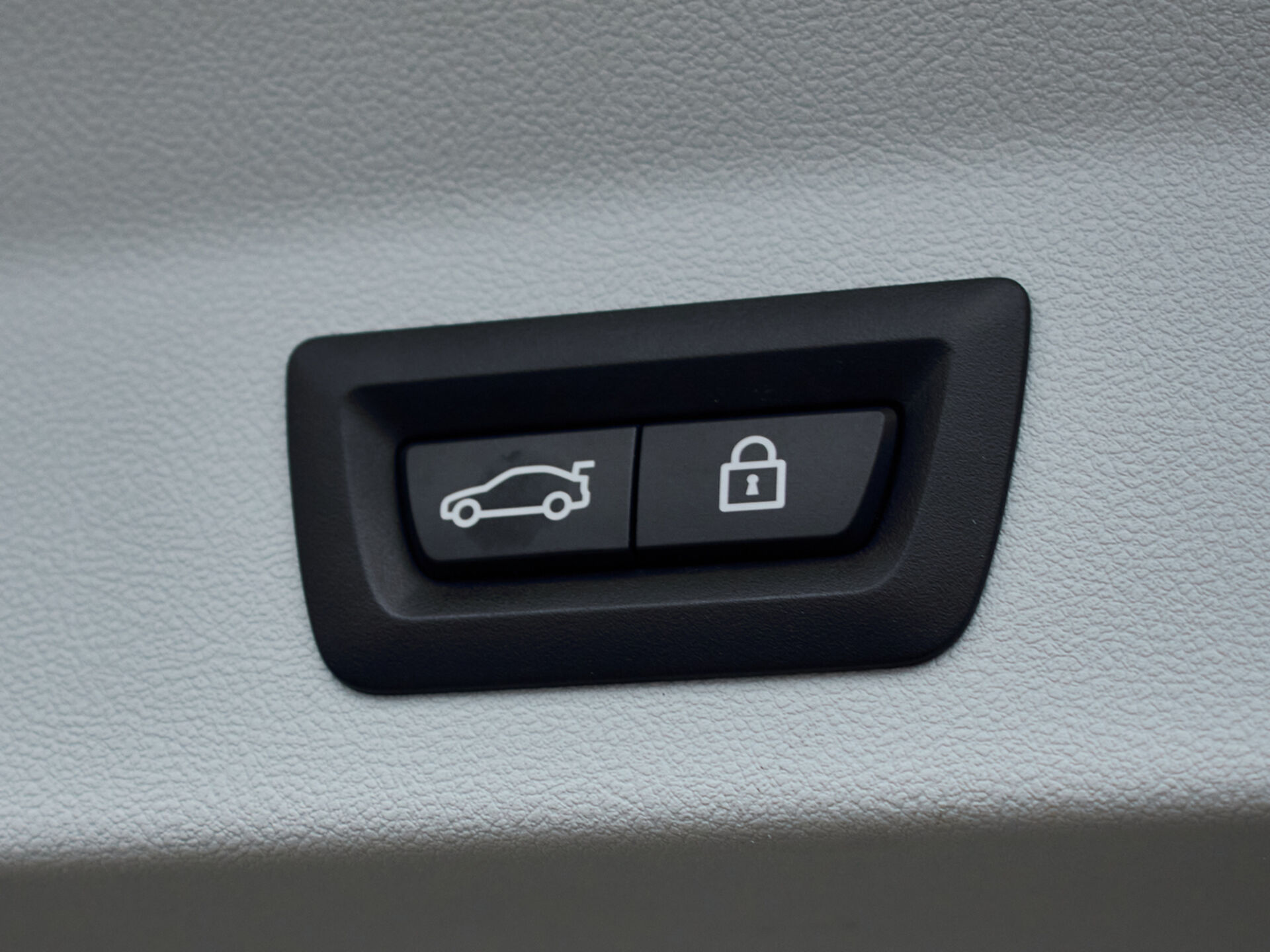 Купить BMW X3 20i xDrive 2.0 AT (184 л.с.) 4WD, 2020 в Екатеренбурге