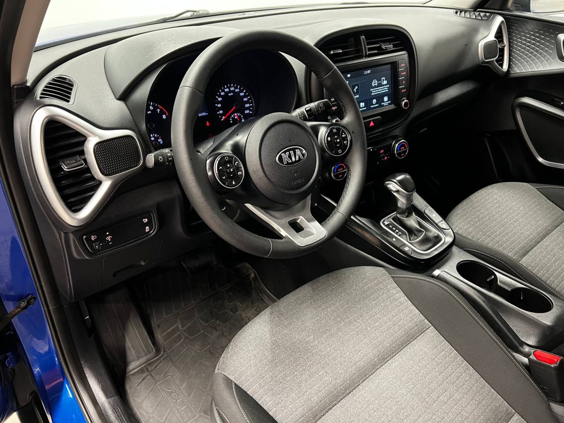 Киа оптима 2019 люкс 2. Kia optima 2019 prestige 2. Kia optima 2019. Luxe 2019. Веста люкс комплектация 2021.