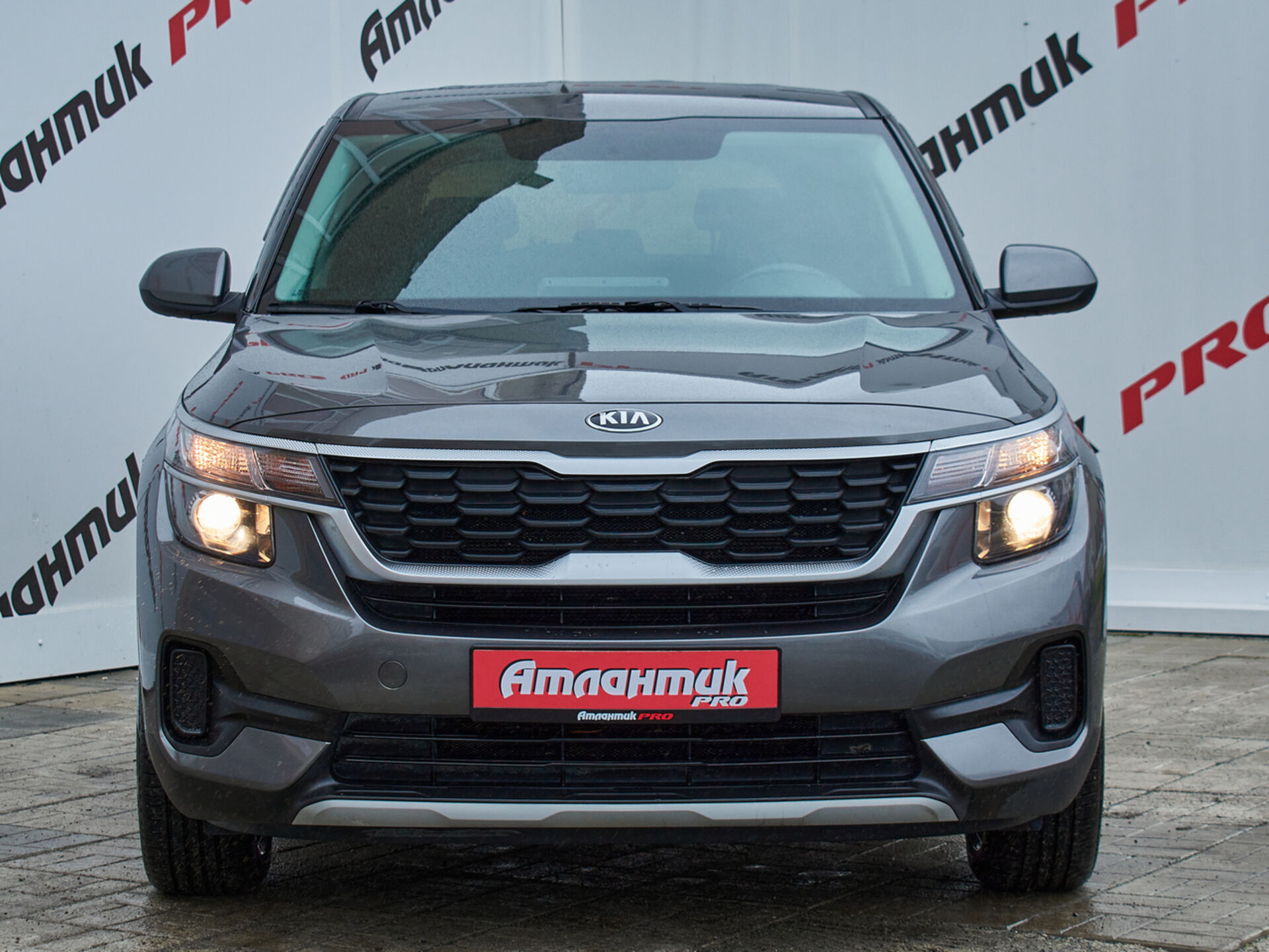 Купить Kia Seltos 1.6 AT (123 л.с.), 2020 в Екатеренбурге