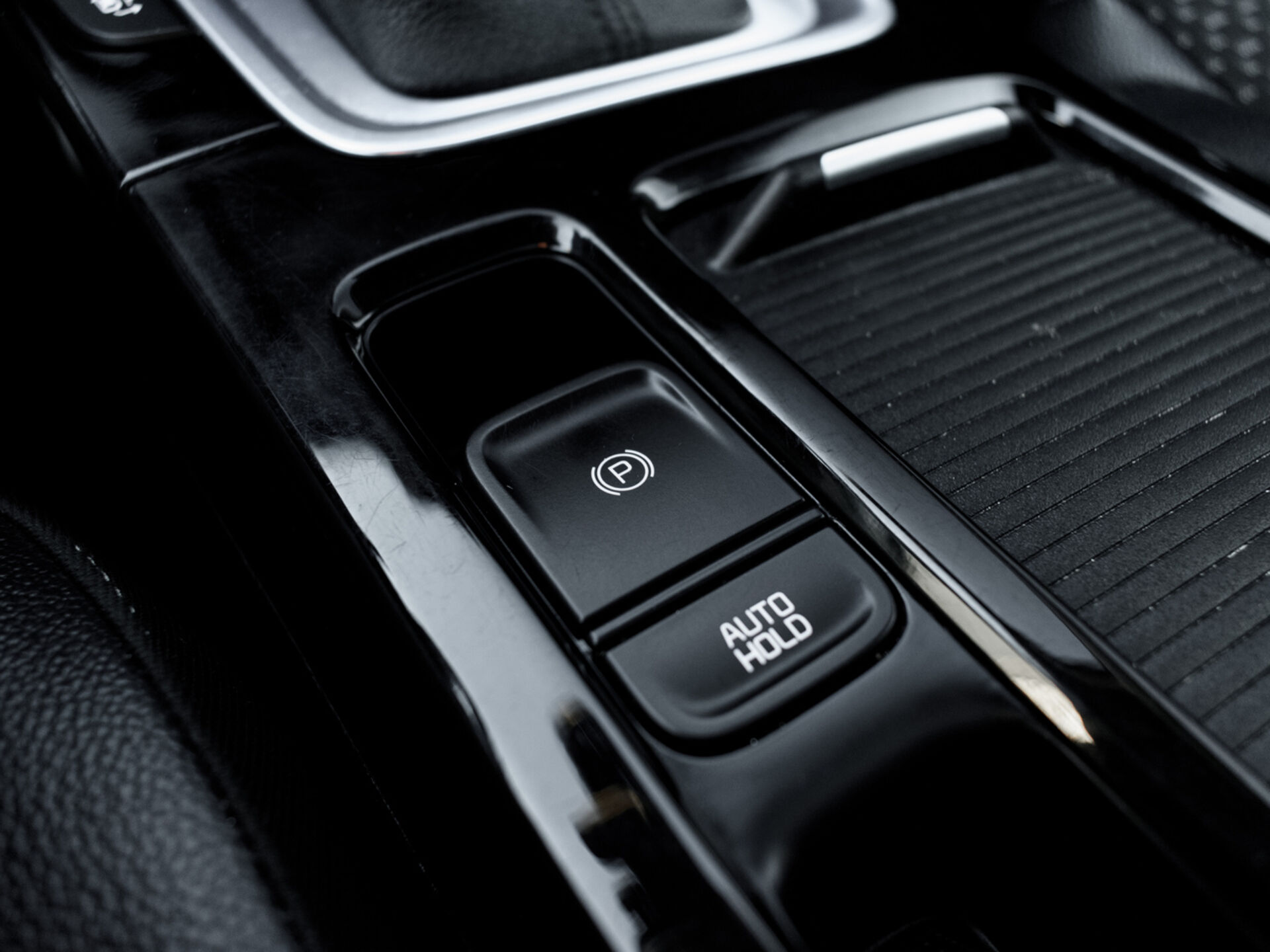 Купить Kia Ceed 1.4 AMT (140 л.с.), 2018 в Екатеренбурге