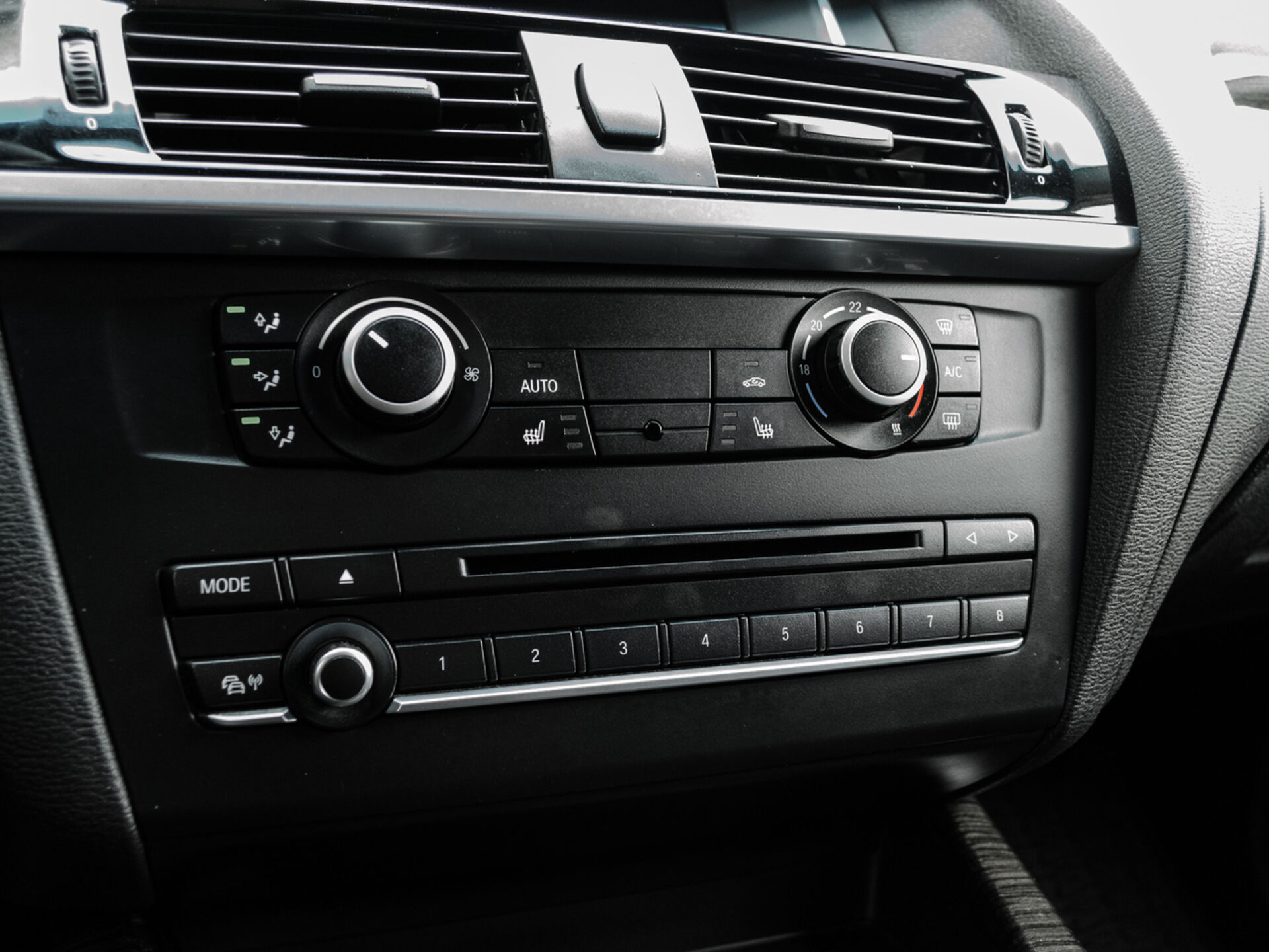 Купить BMW X3 20d xDrive 2.0d AT (190 л.с.) 4WD, 2014 в Екатеренбурге