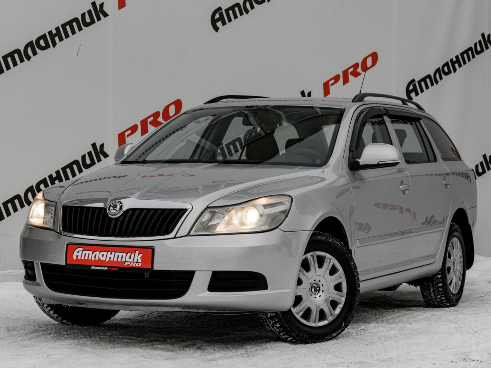 Купить Skoda Octavia 1.6 MT (102 л.с.), 2009 в Екатеренбурге