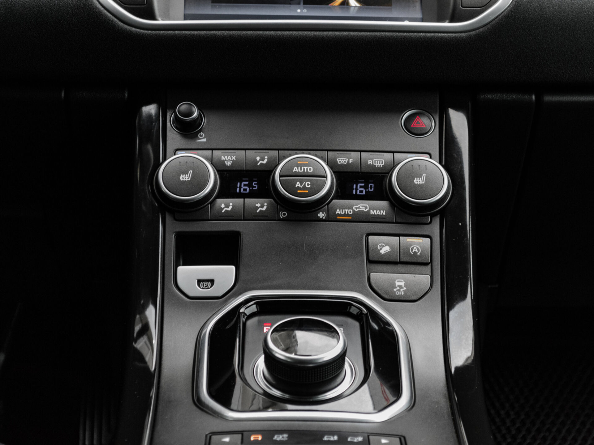 Купить Land Rover Range Rover Evoque 2.0 AT (290 л.с.) 4WD, 2017 в Екатеренбурге