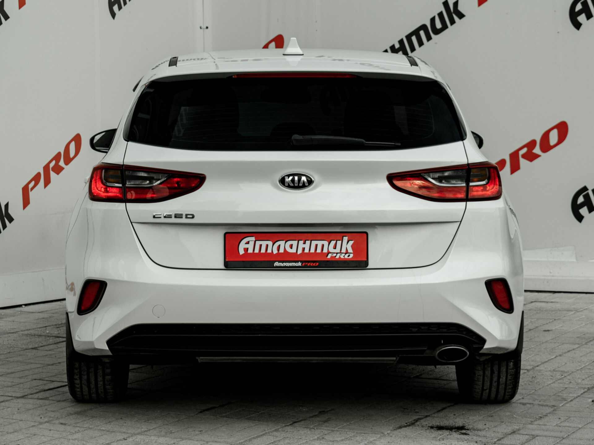 Купить Kia Ceed 1.6 AT (128 л.с.), 2018 в Екатеренбурге