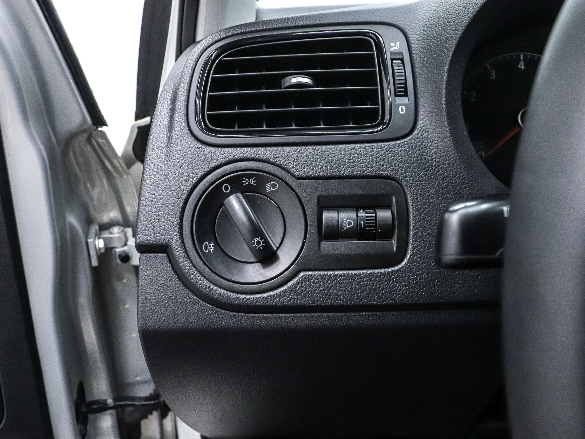 Volkswagen Polo 2014 8