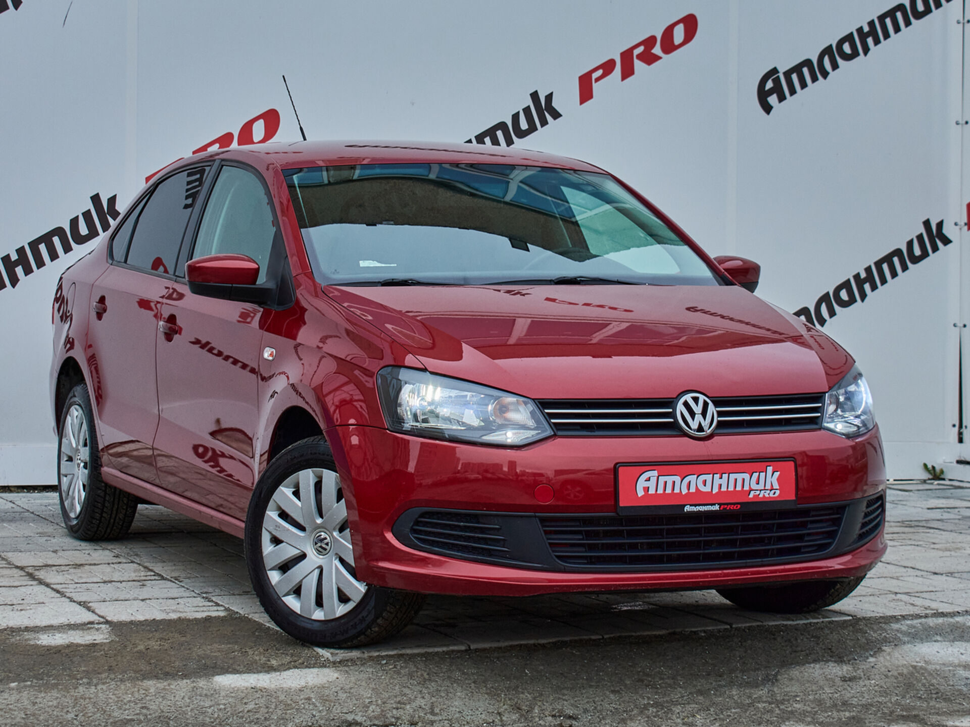 Купить Volkswagen Polo 1.6 AT (105 л.с.), 2011 в Екатеренбурге