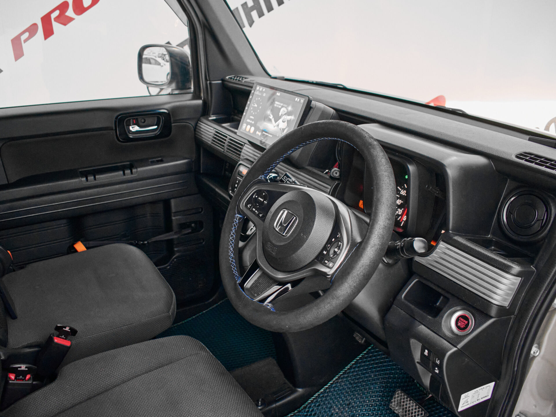 Купить Honda N-VAN 0.7 CVT (64 л.с.) 4WD, 2019 в Екатеренбурге