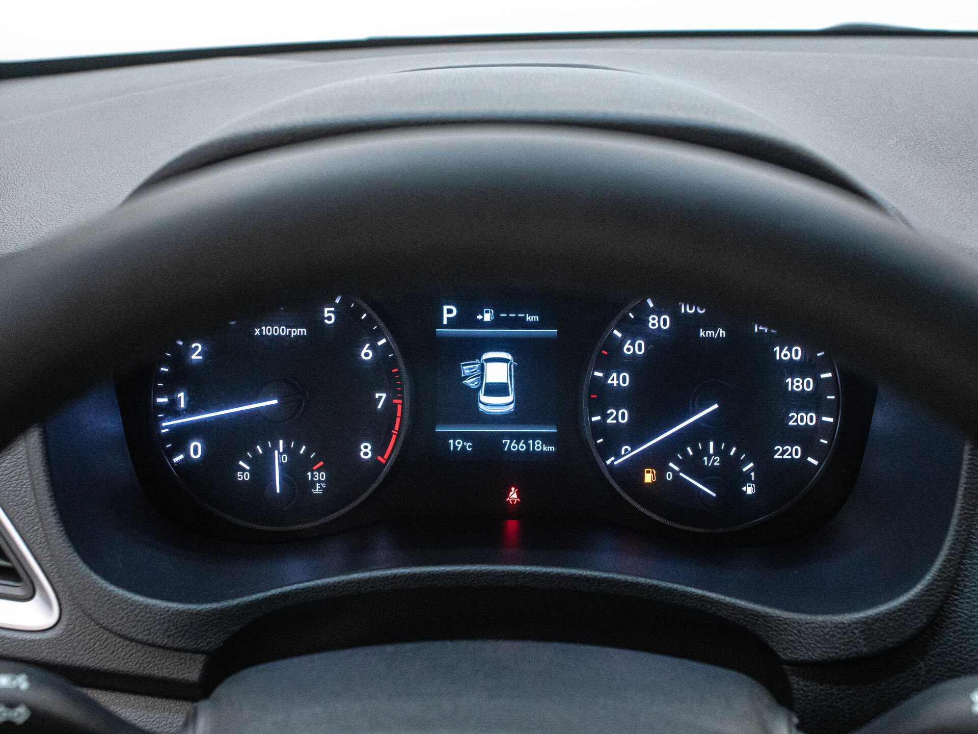 Hyundai Solaris 2018 17