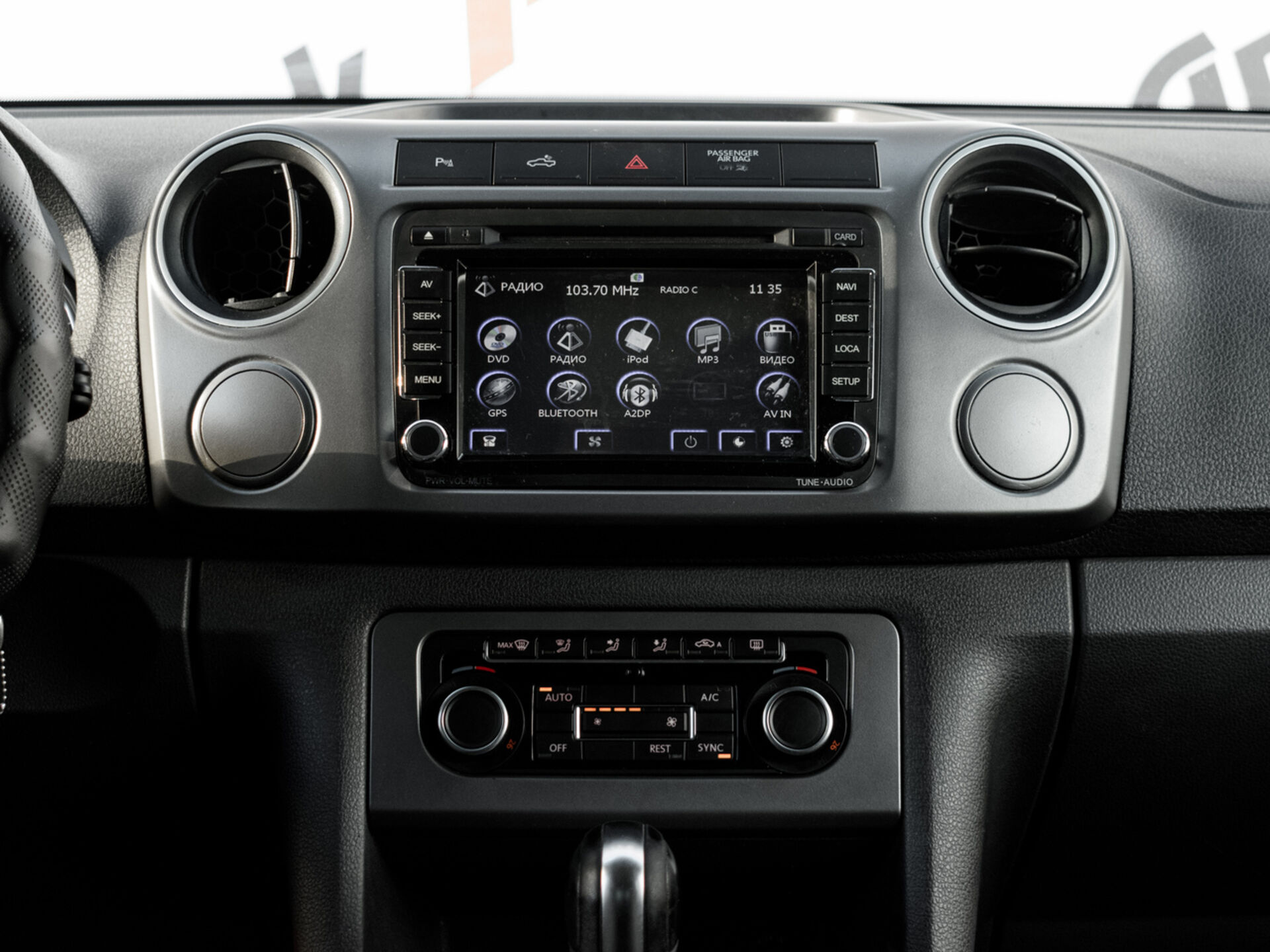 Купить Volkswagen Amarok full-time 2.0d AT (180 л.с.) 4WD, 2013 в Екатеренбурге