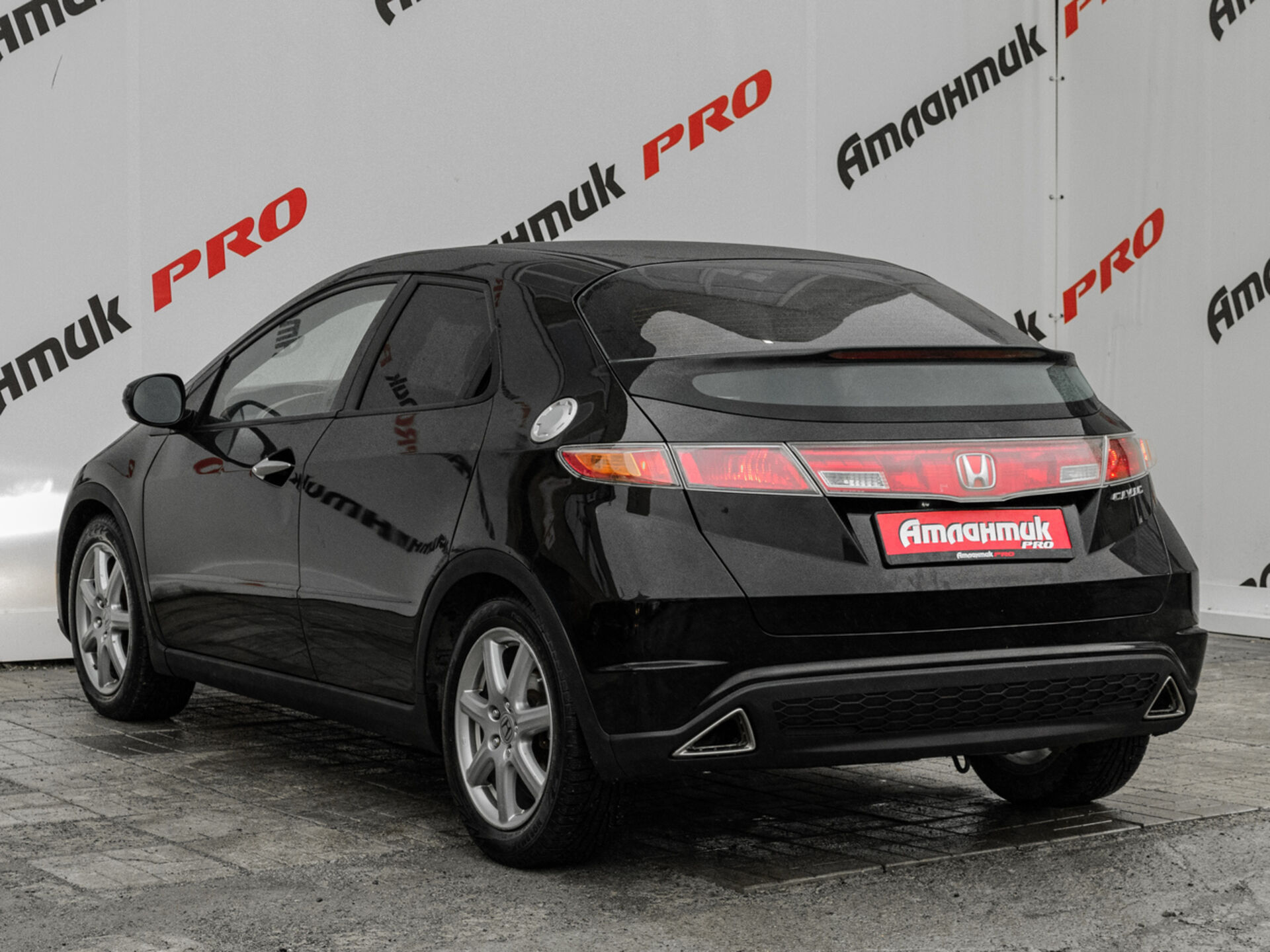 Купить Honda Civic 1.8 MT (140 л.с.), 2006 в Екатеренбурге