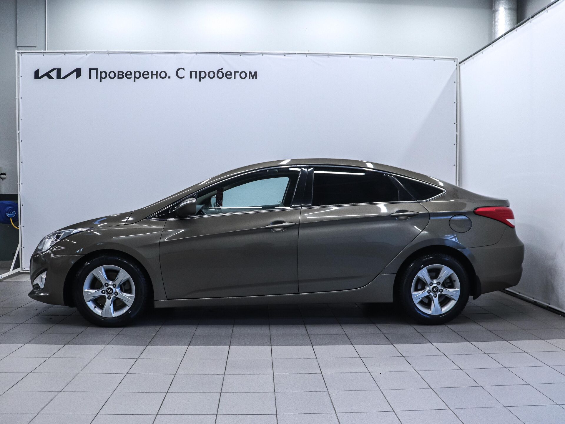 Hyundai i40 2014 6