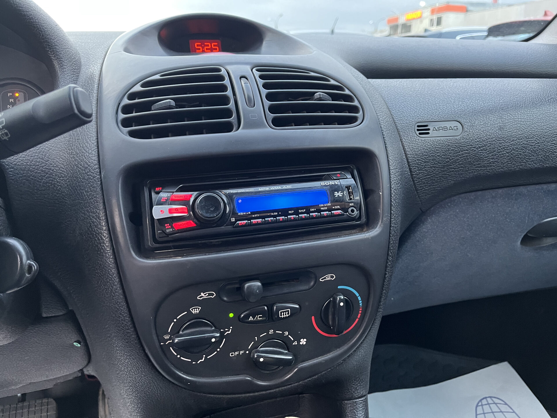 Peugeot 206 None 2000 г.в., 150 000 км.