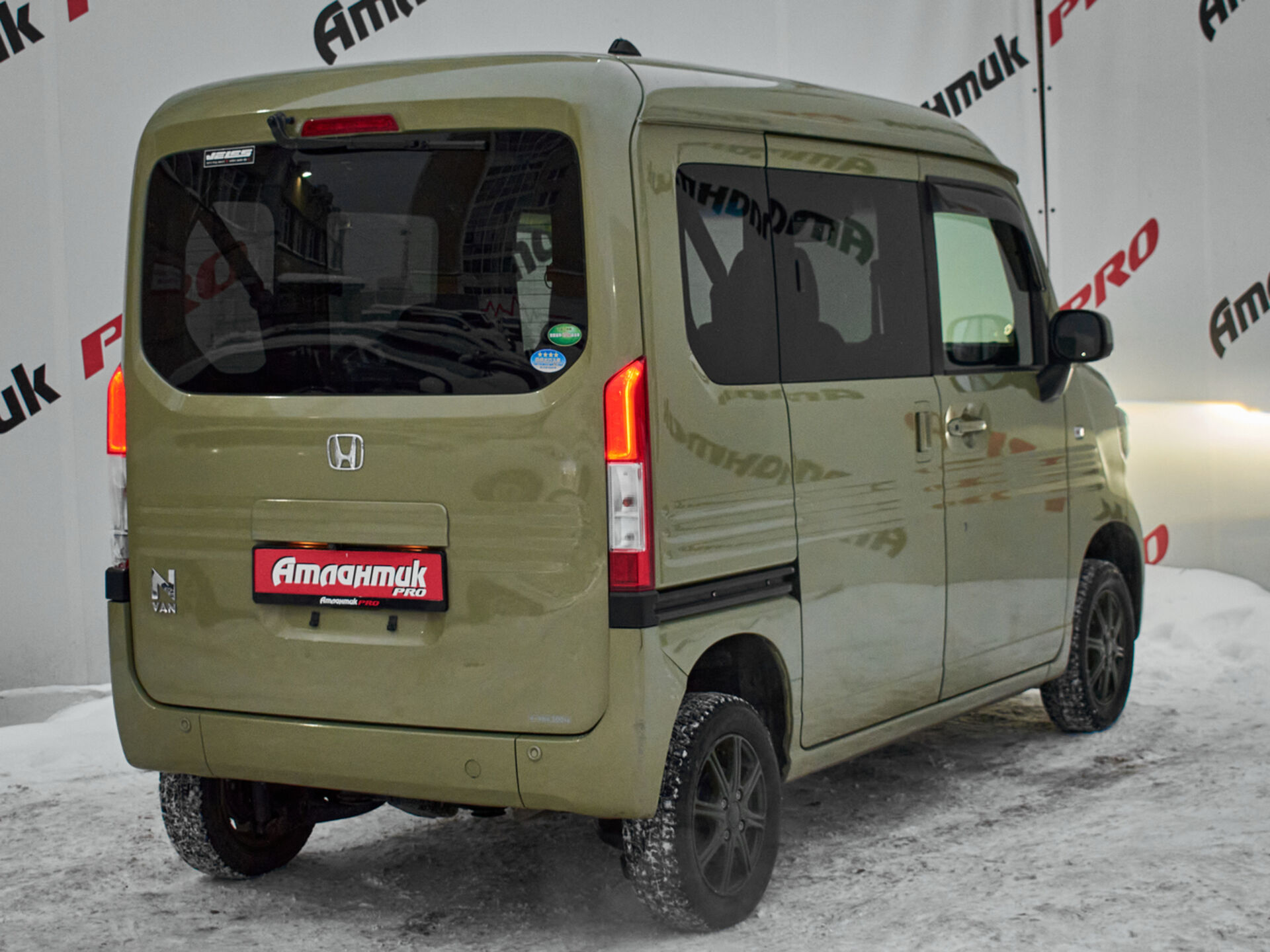 Купить Honda N-VAN 0.7 CVT (64 л.с.) 4WD, 2019 в Екатеренбурге