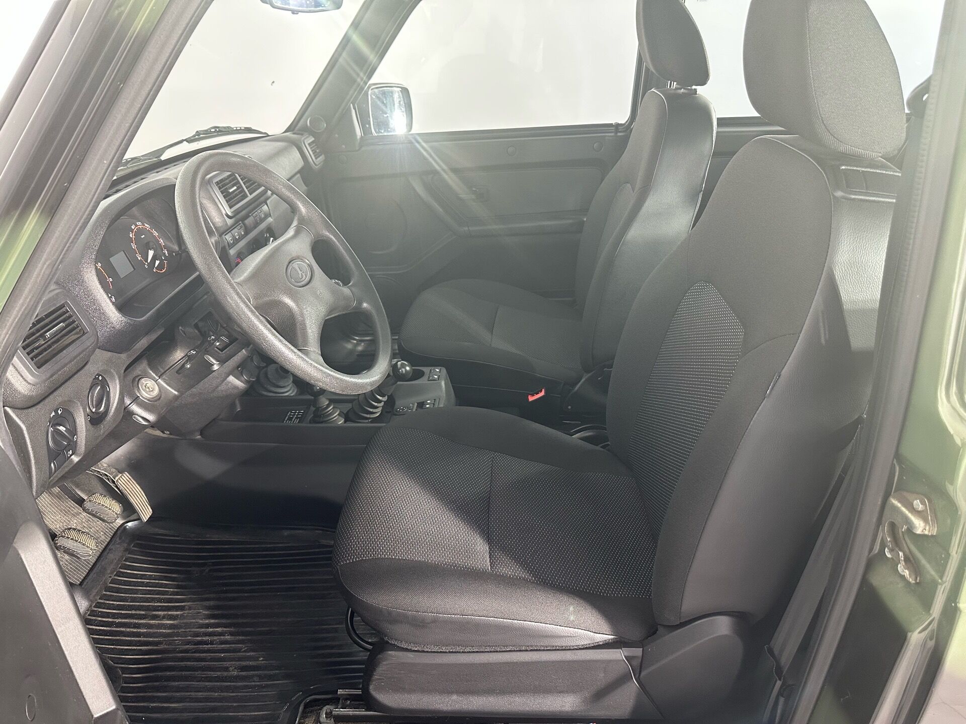 Lada 2121 (4x4) Luxe Кондиционер Камуфляж 2021 г.в., 38 482 км.