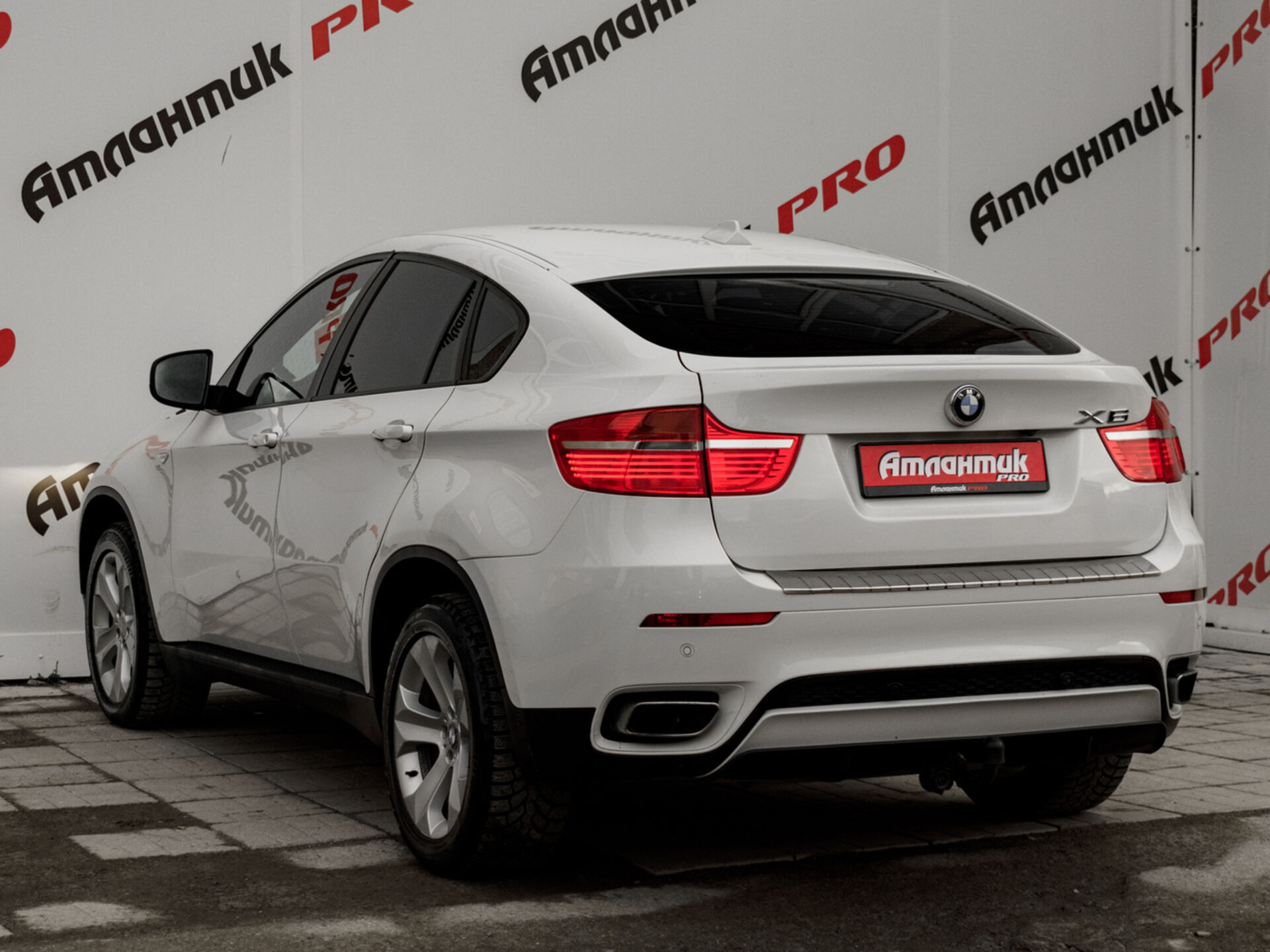 Купить BMW X6 30d 3.0d AT (245 л.с.) 4WD, 2010 в Екатеренбурге