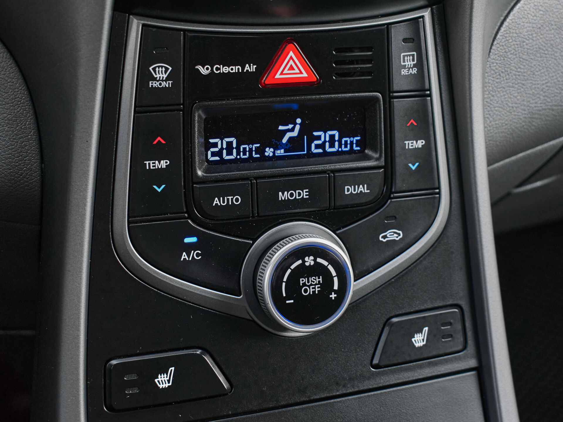 Купить Hyundai Elantra 1.6 AT (132 л.с.), 2015 в Екатеренбурге