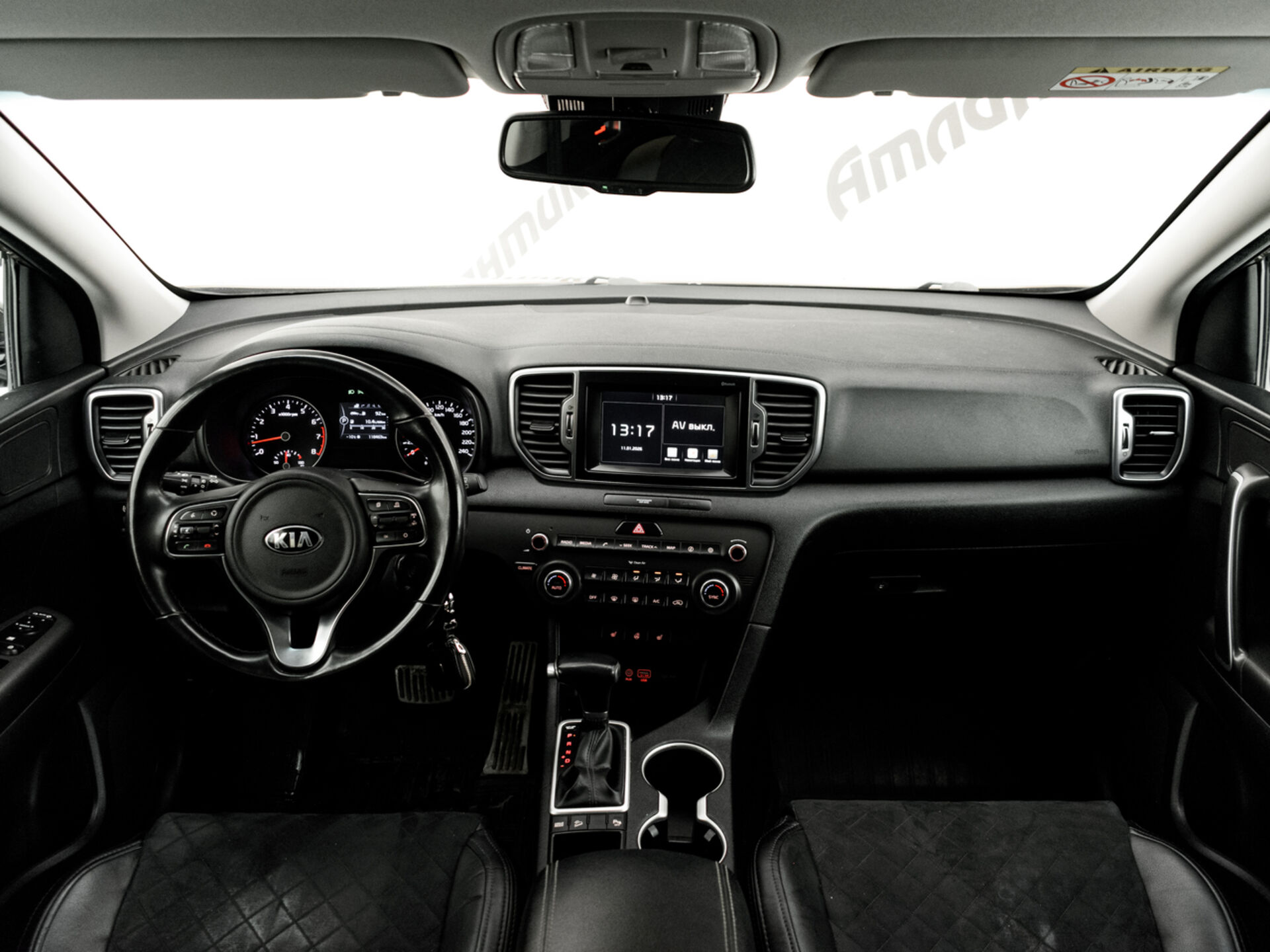 Купить Kia Sportage 2.0 AT (150 л.с.), 2017 в Екатеренбурге