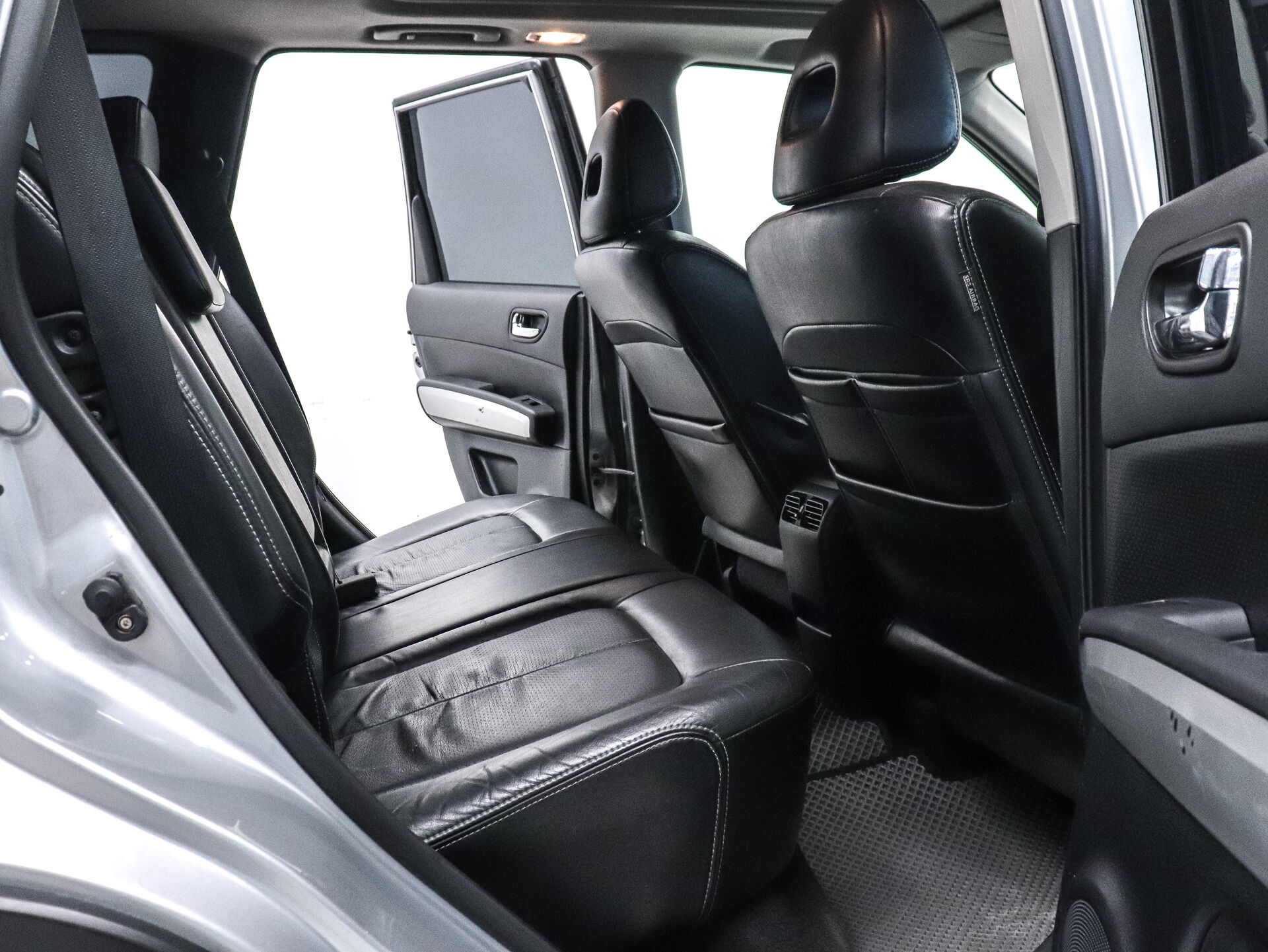 Nissan X-Trail 2010 23