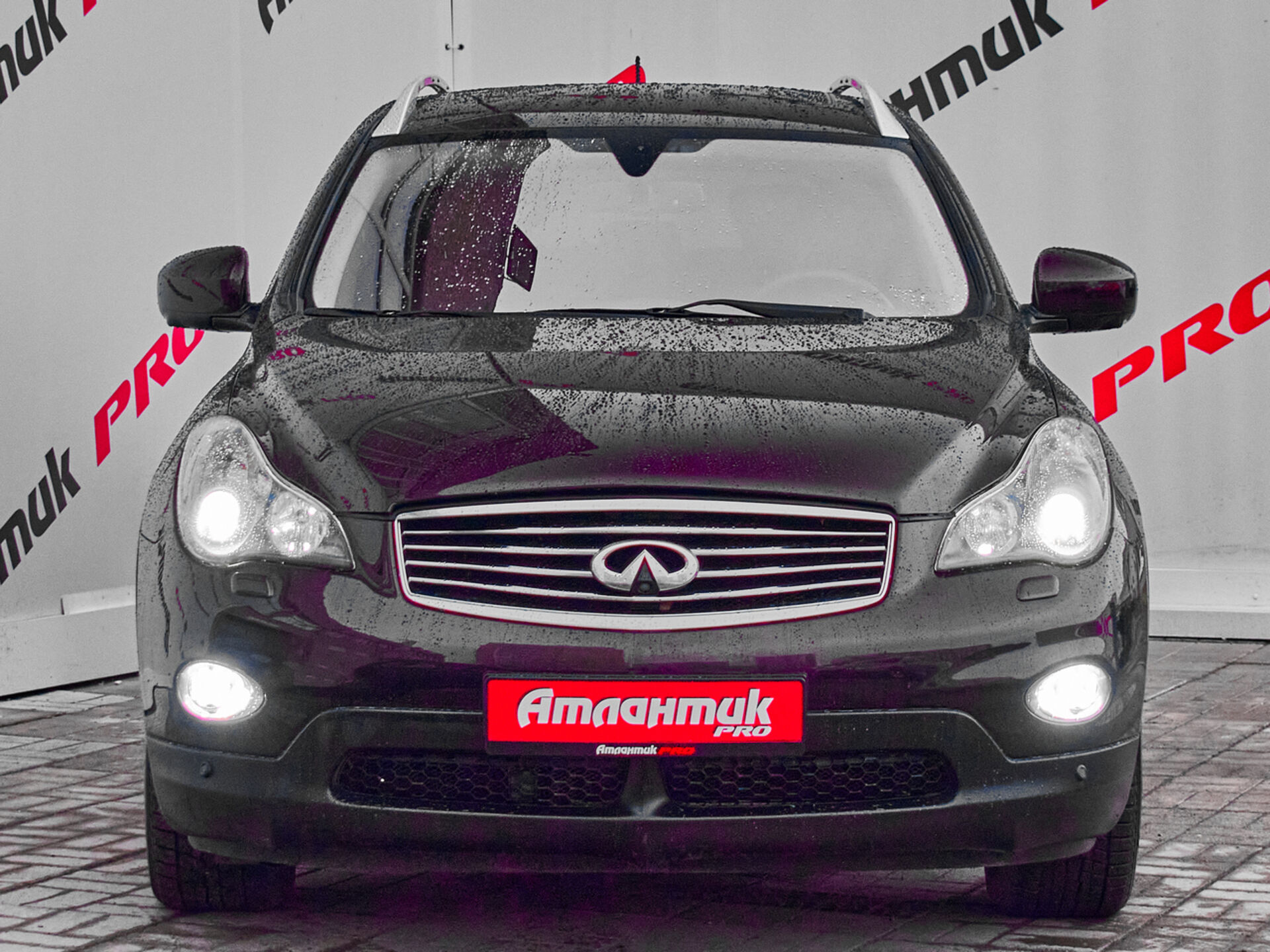 Купить Infiniti EX EX35 3.5 AT (302 л.с.) 4WD, 2009 в Екатеренбурге