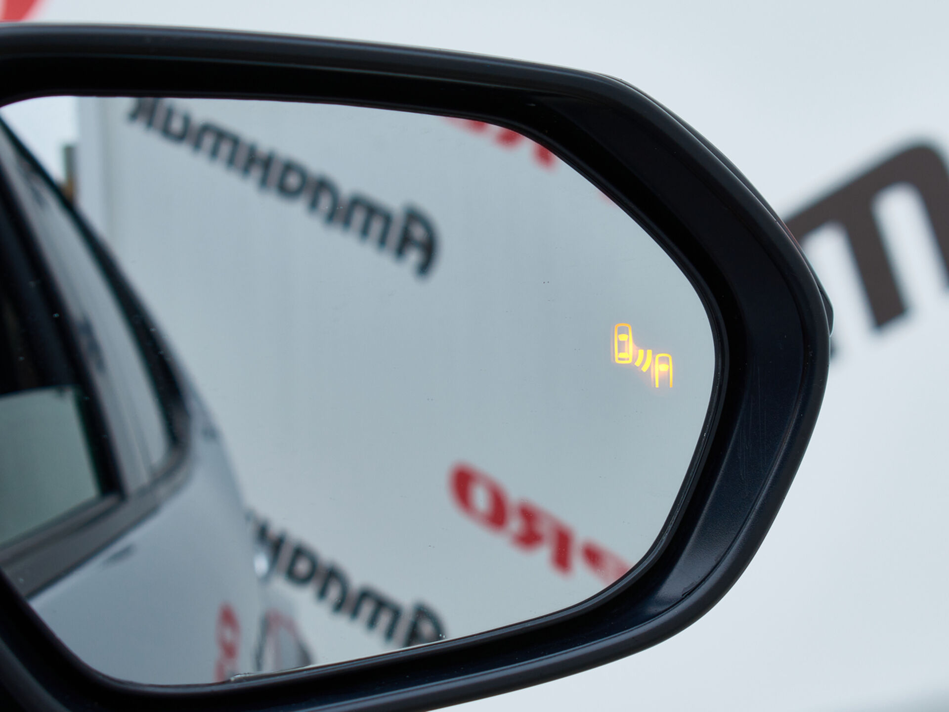 Купить Toyota Yaris Cross 1.5 CVT (120 л.с.), 2020 в Екатеренбурге