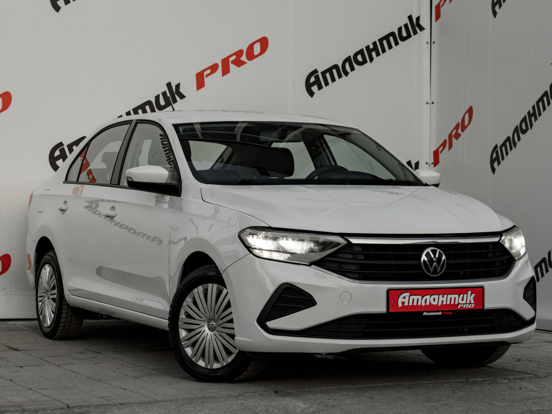 Купить Volkswagen Polo 1.6 AT (110 л.с.), 2021 в Екатеренбурге