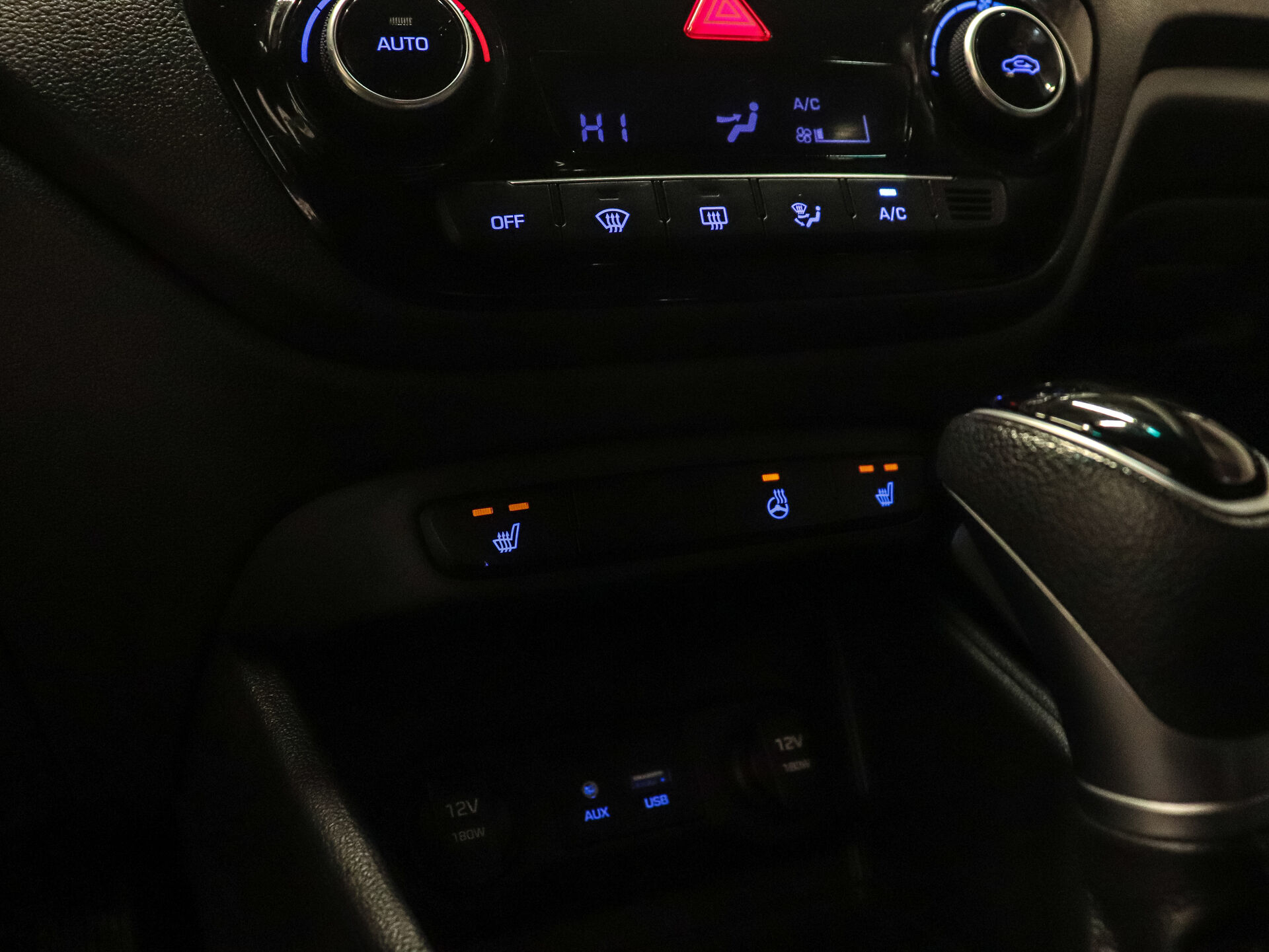 Hyundai Solaris 2018 16