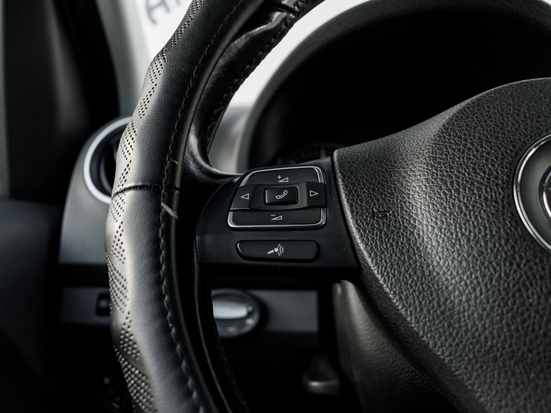 Купить Volkswagen Amarok full-time 2.0d AT (180 л.с.) 4WD, 2013 в Екатеренбурге