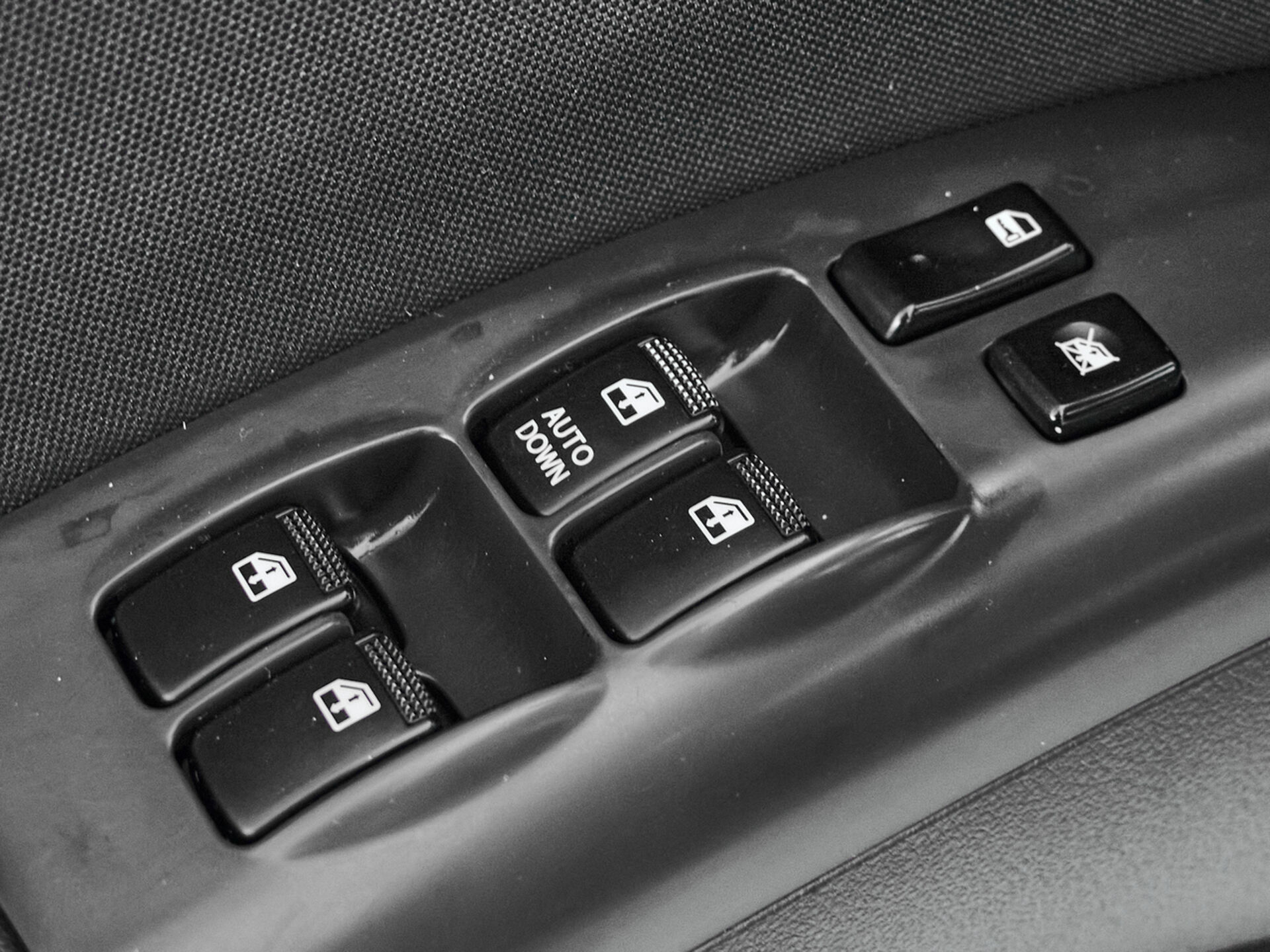 Купить Kia Sportage 2.0 MT (141 л.с.), 2009 в Екатеренбурге