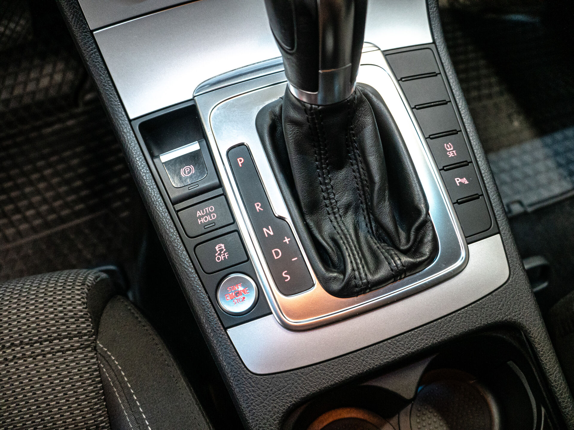 Volkswagen Passat CC 2011 17