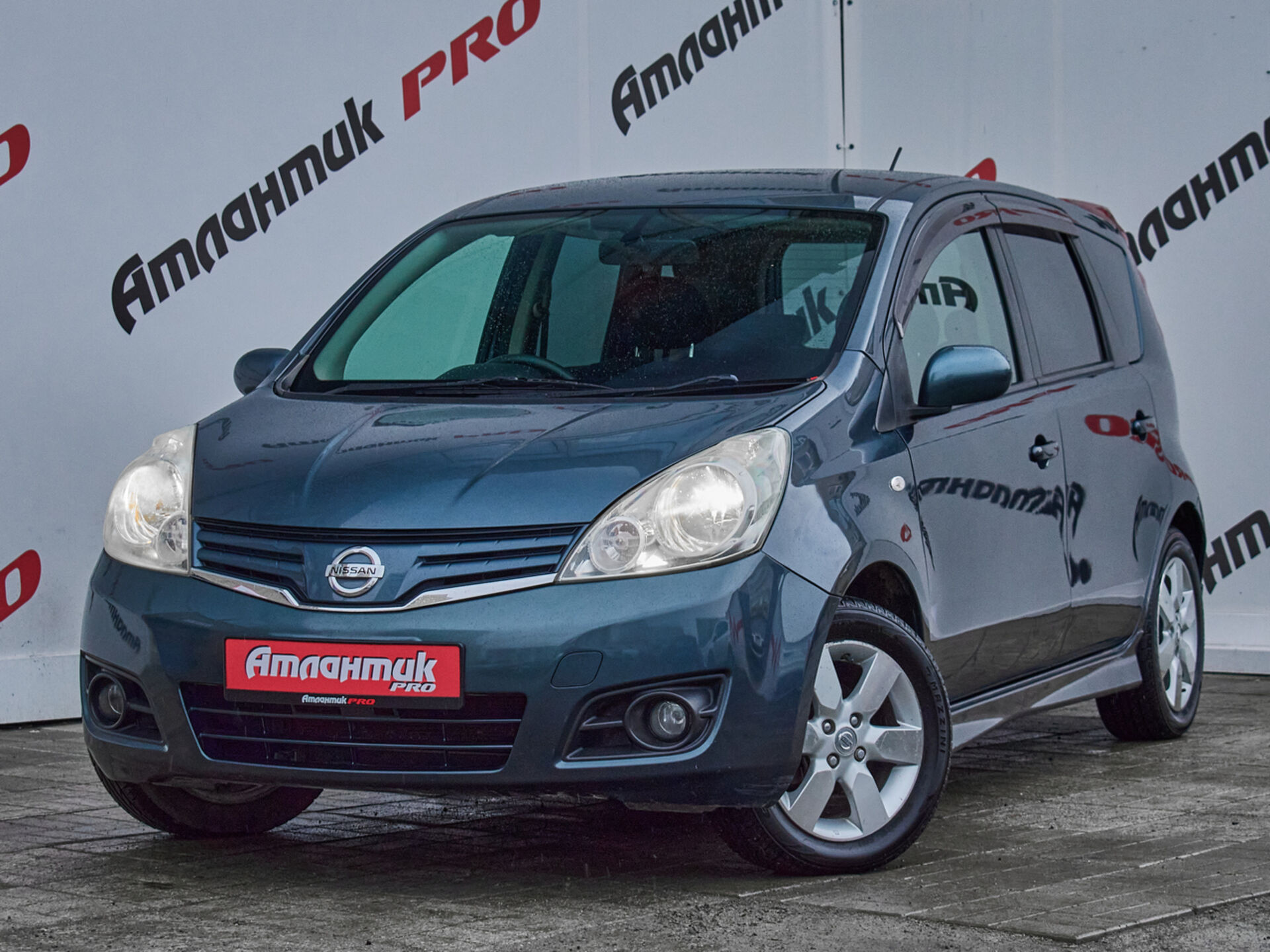 Купить Nissan Note 1.5 CVT (109 л.с.), 2011 в Екатеренбурге