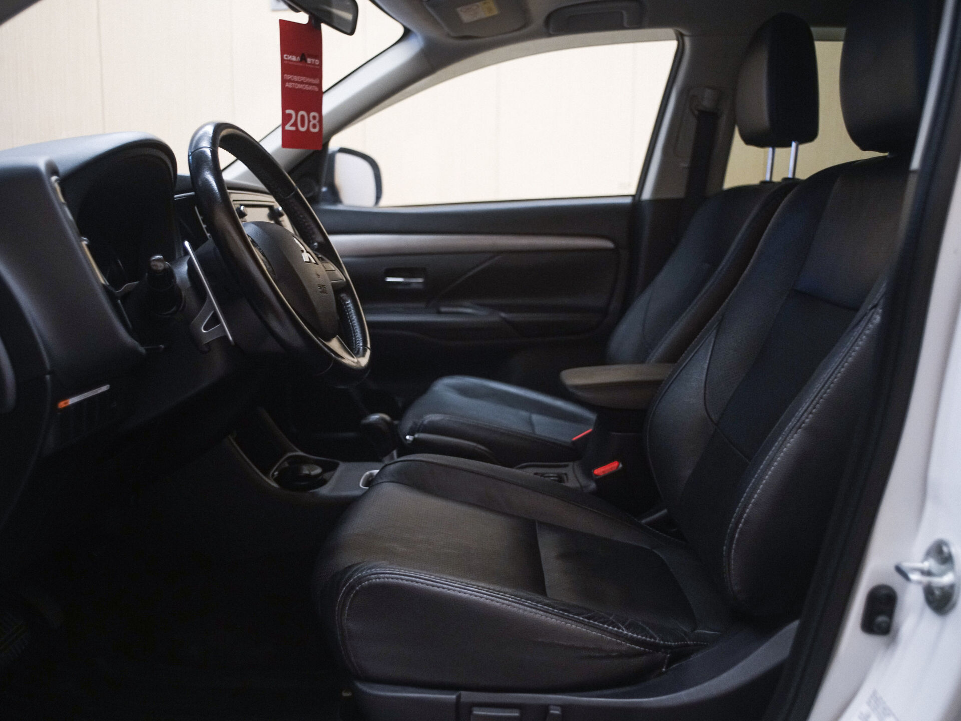 Mitsubishi Outlander 2014 11