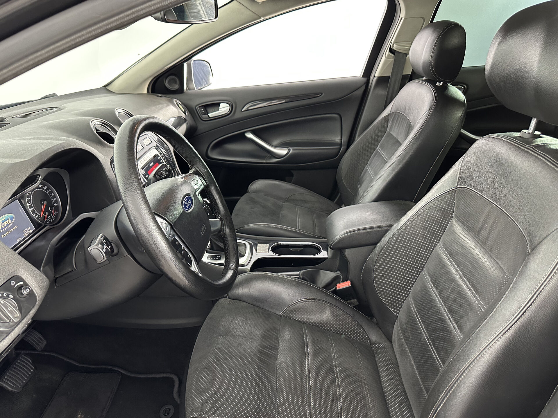 Ford Mondeo Titanium 2010 г.в., 348 277 км.