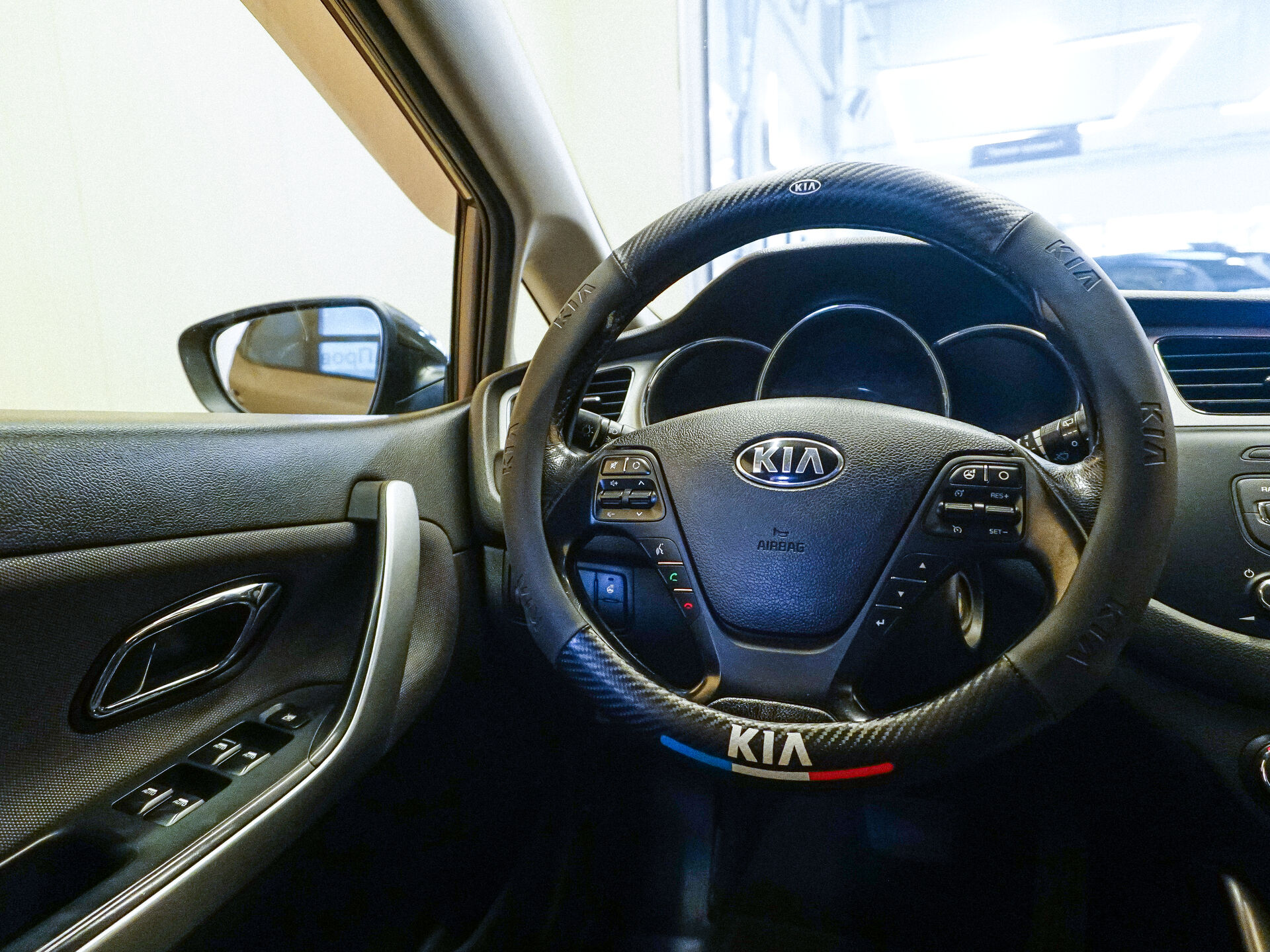 Kia Ceed 2014 17