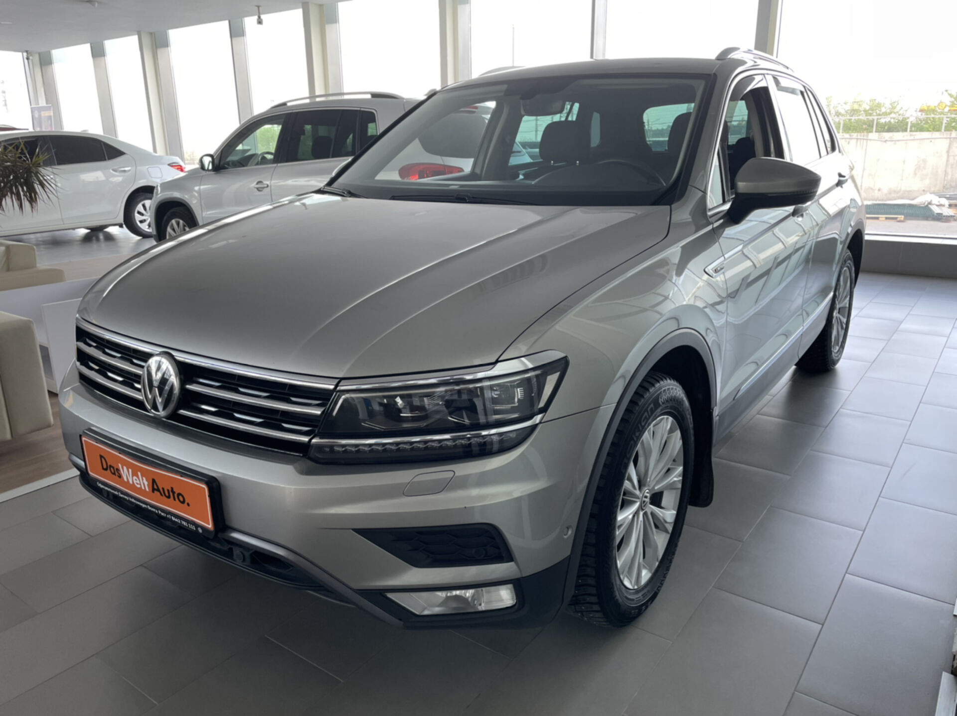 Volkswagen Tiguan, II 2.0d AMT (150 л.с.) 4WD