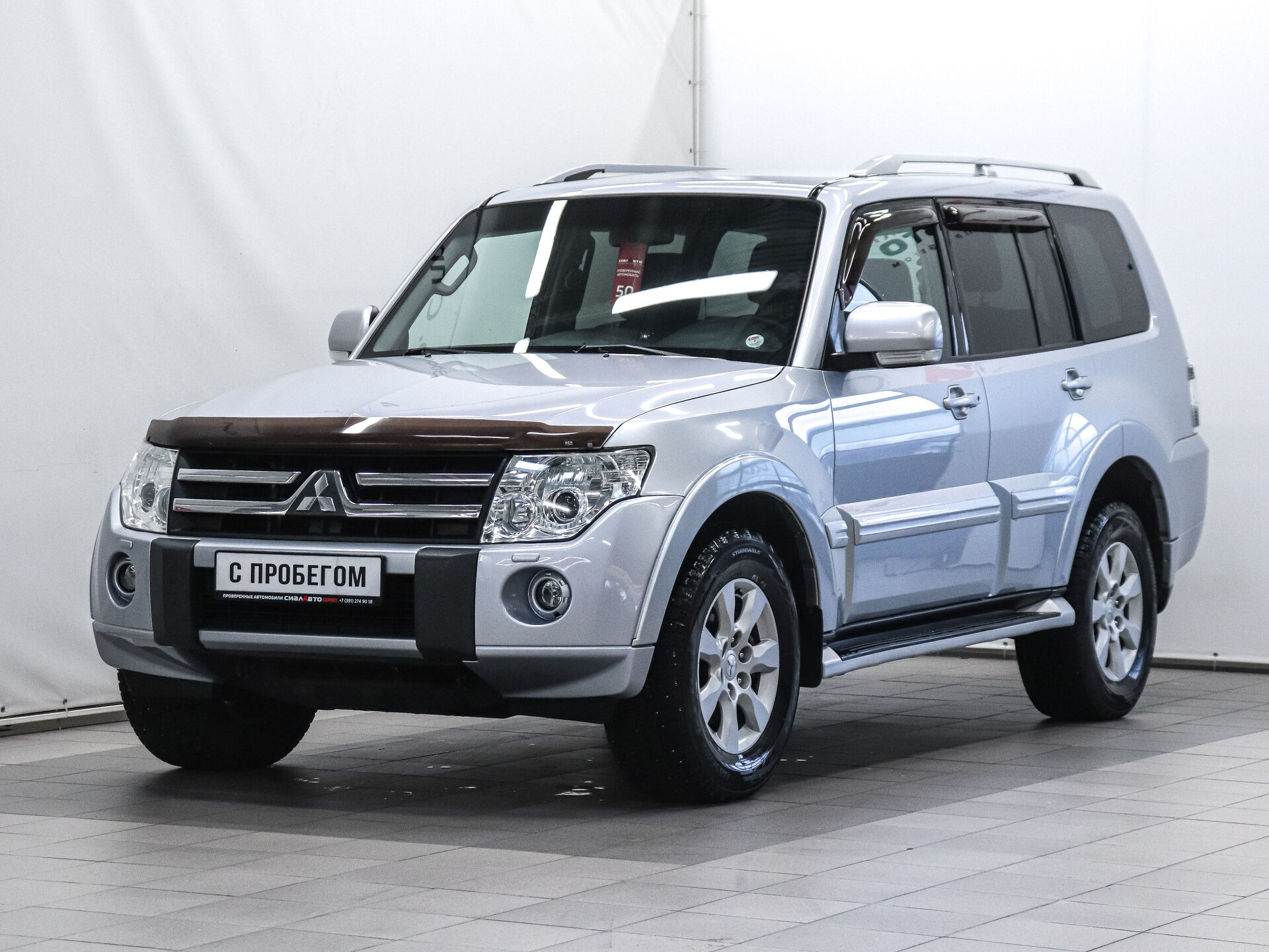Mitsubishi Pajero 2010 1