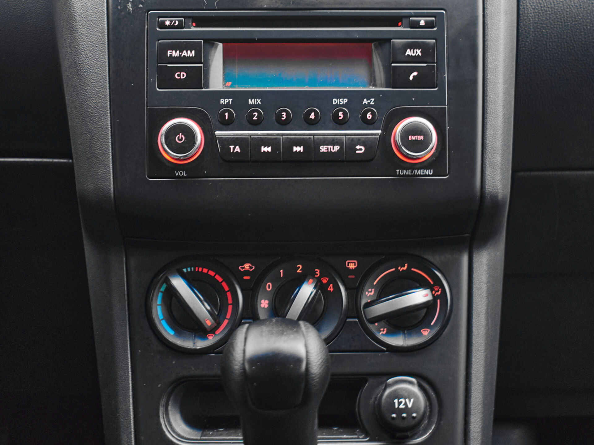 Купить Nissan Qashqai 1.6 MT (114 л.с.), 2013 в Екатеренбурге