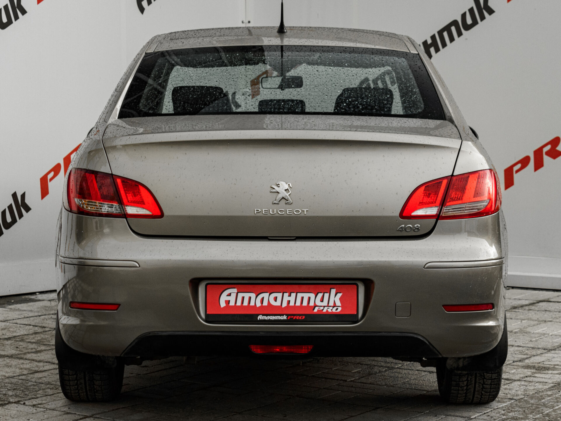 Купить Peugeot 408 1.6 MT (115 л.с.), 2015 в Екатеренбурге